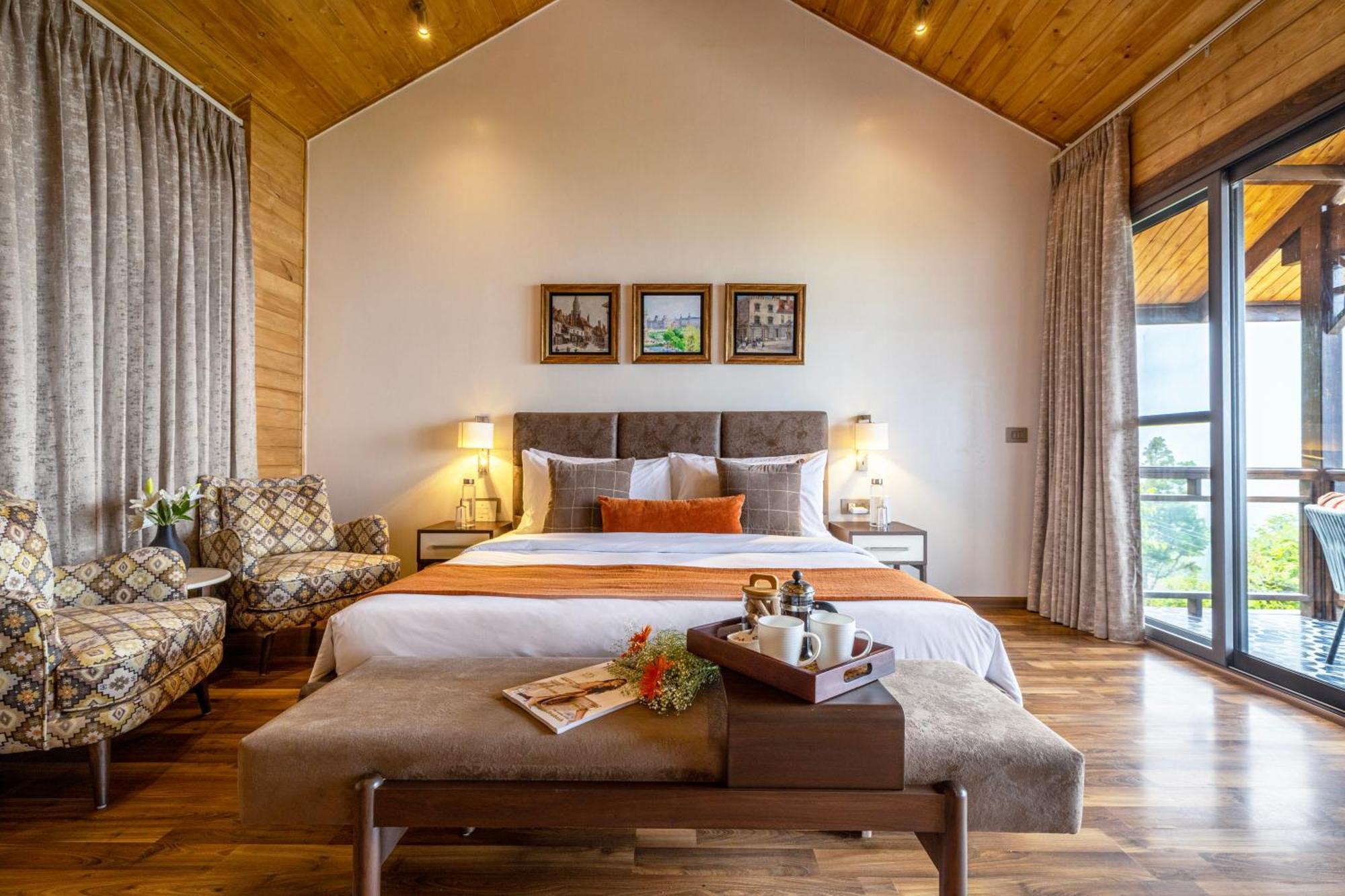 Ama & Trails Kashi House, *