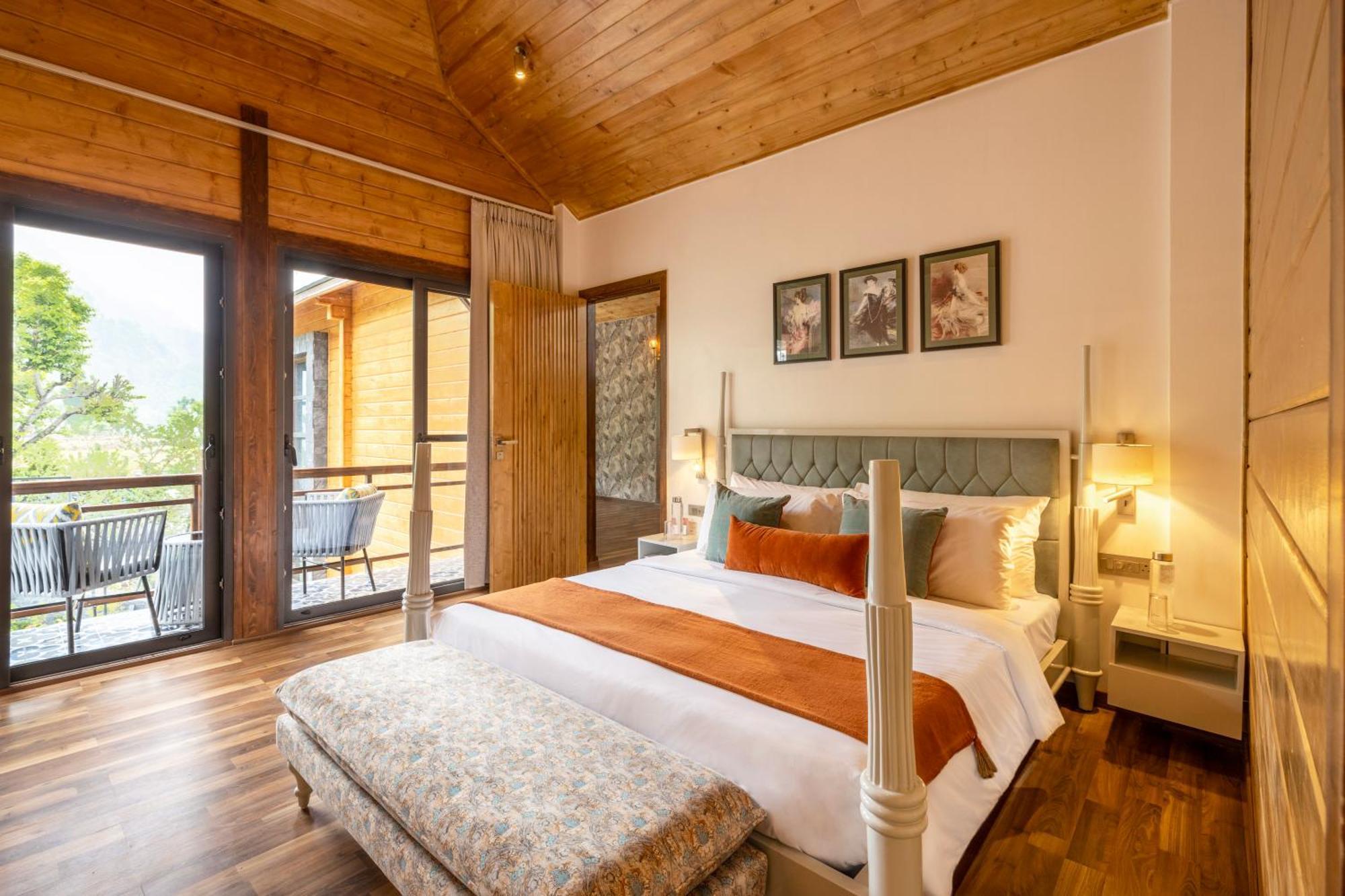 Ama & Trails Kashi House, *