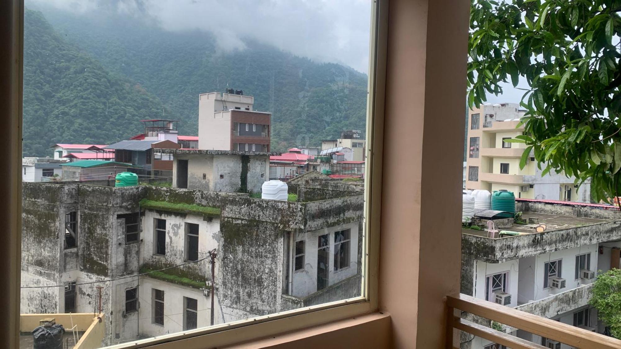 Hotel Rudram Yoga & Ayurveda Retreat Rishikesh