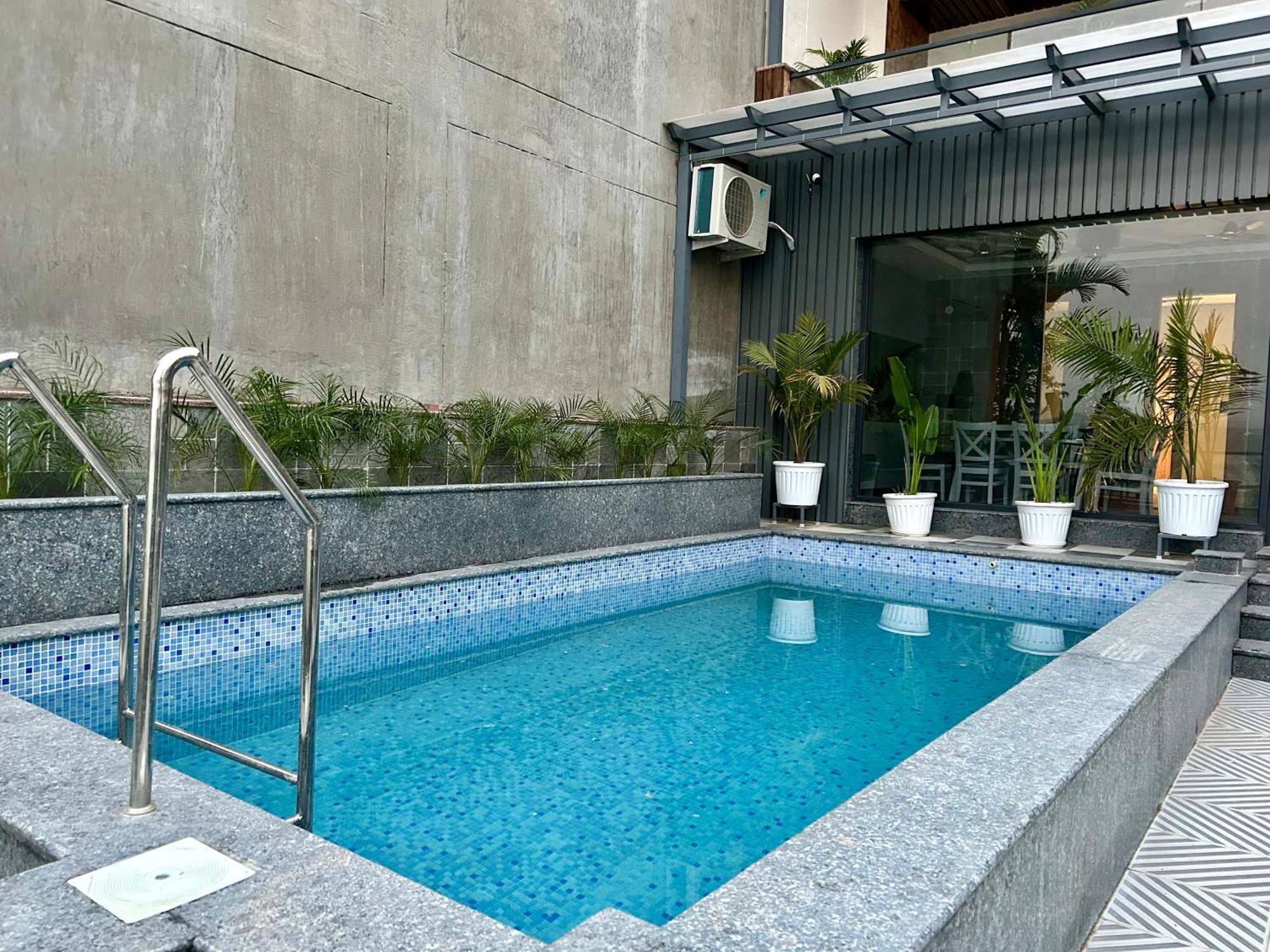 Ganga Euphoria - A Luxury On The Ganges Villa Rishikesh