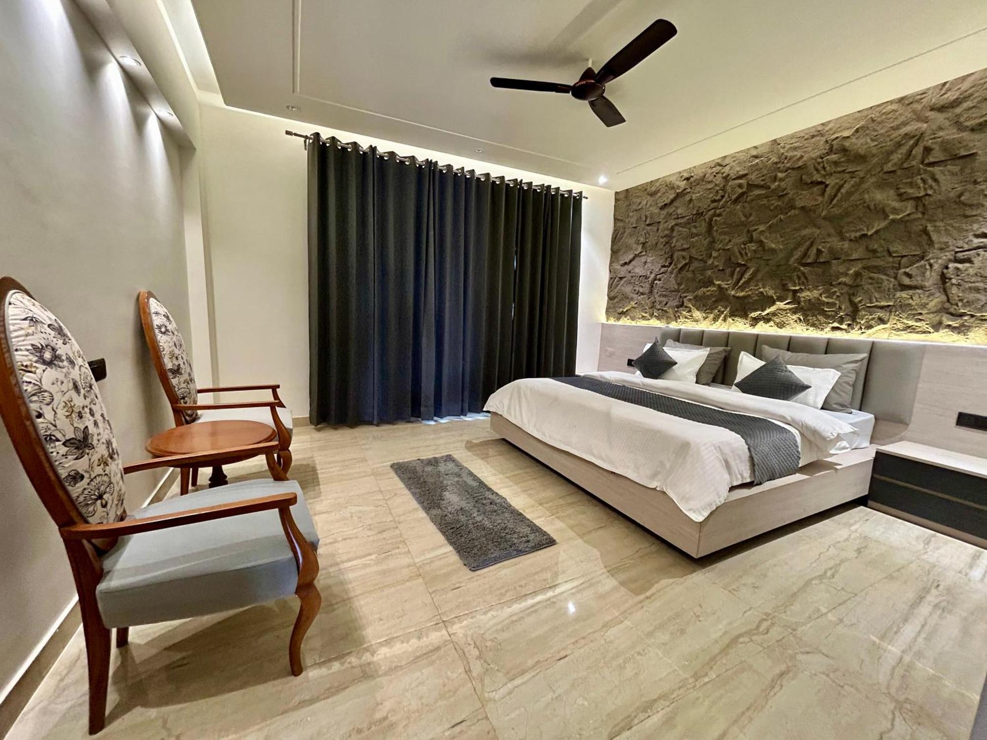 Ganga Euphoria - A Luxury On The Ganges