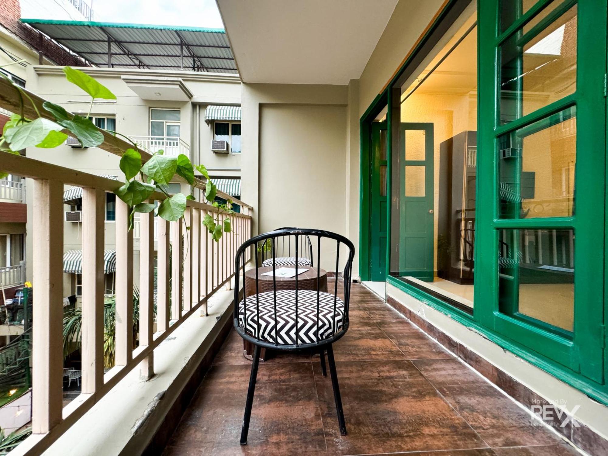 The Wraveler Tapovan And Dorms Rishikesh