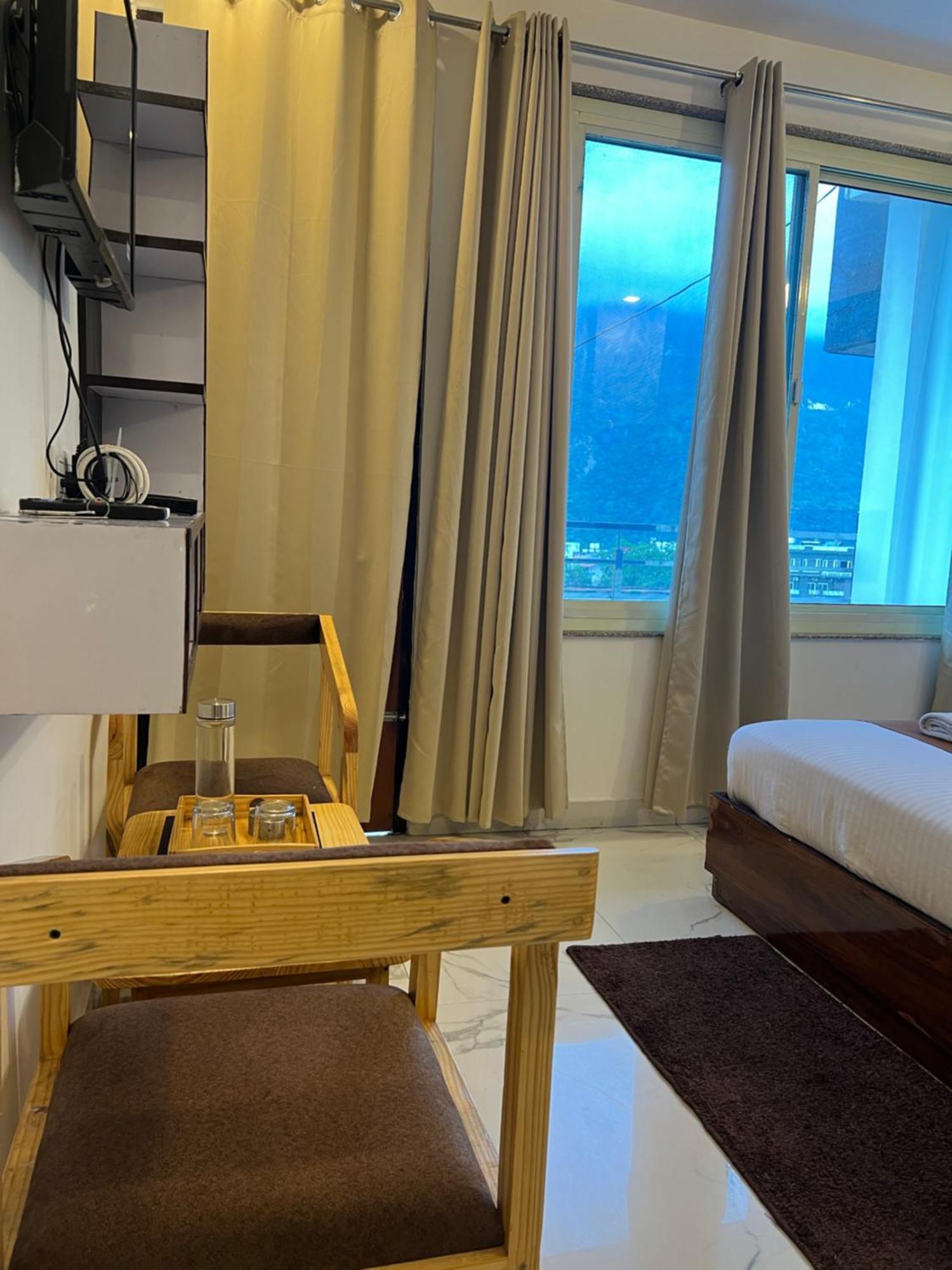Hotel The Royal Galaxy 3*
