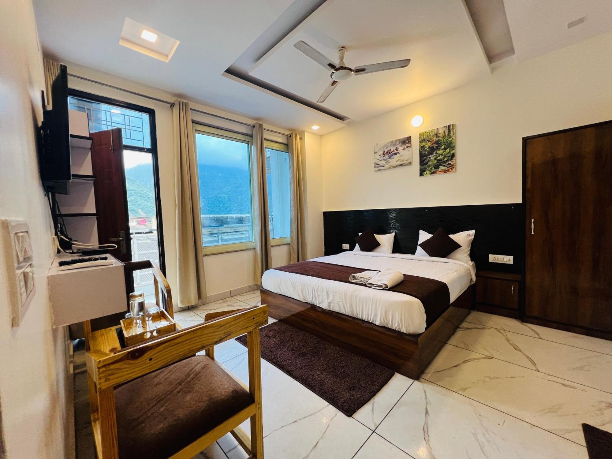 The Royal Galaxy Hotel