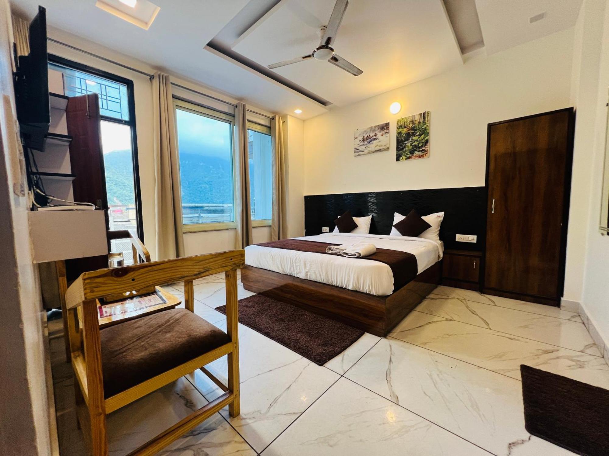 The Royal Galaxy Hotel 3*
