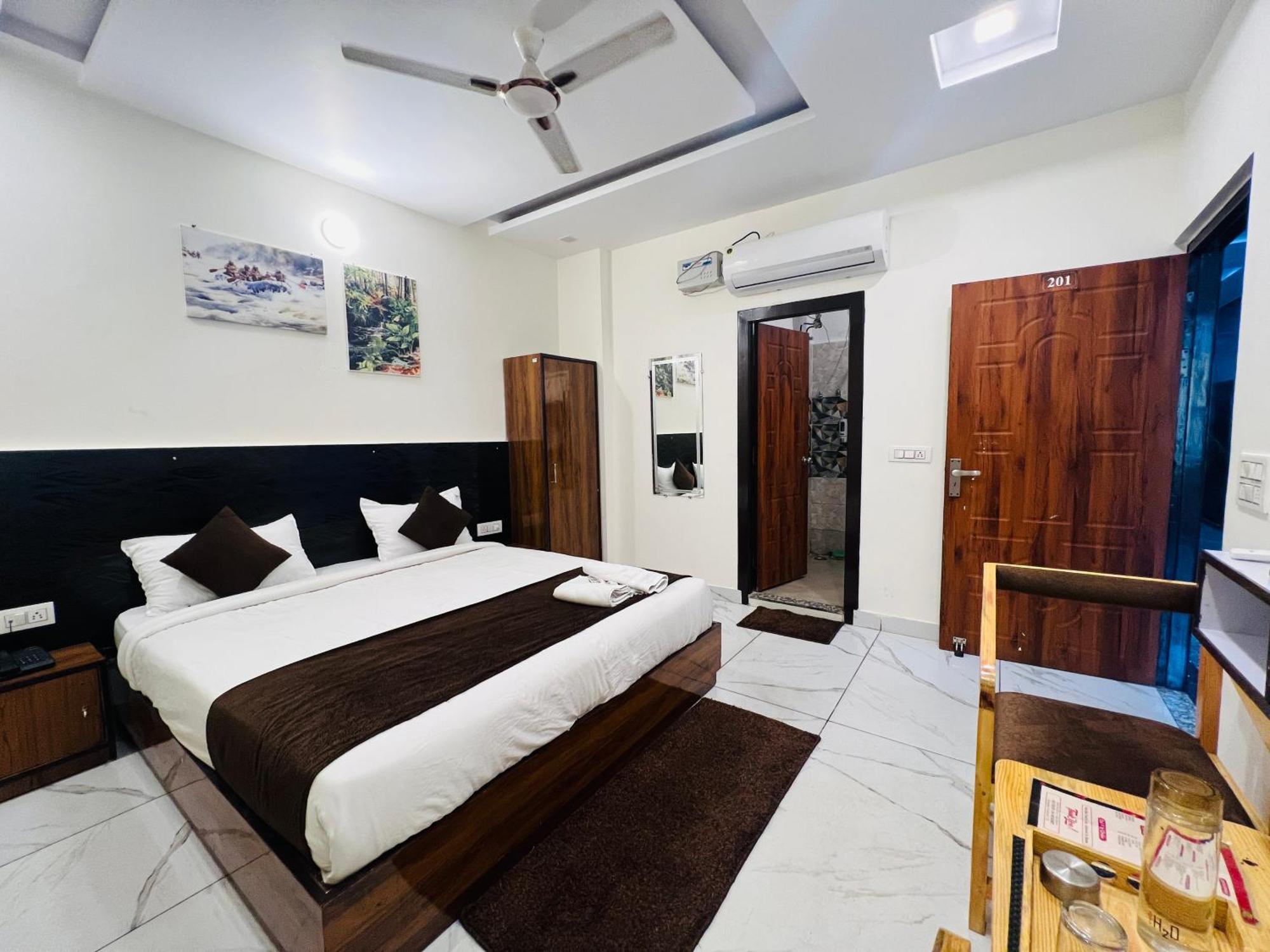 Hotel The Royal Galaxy Rishikesh