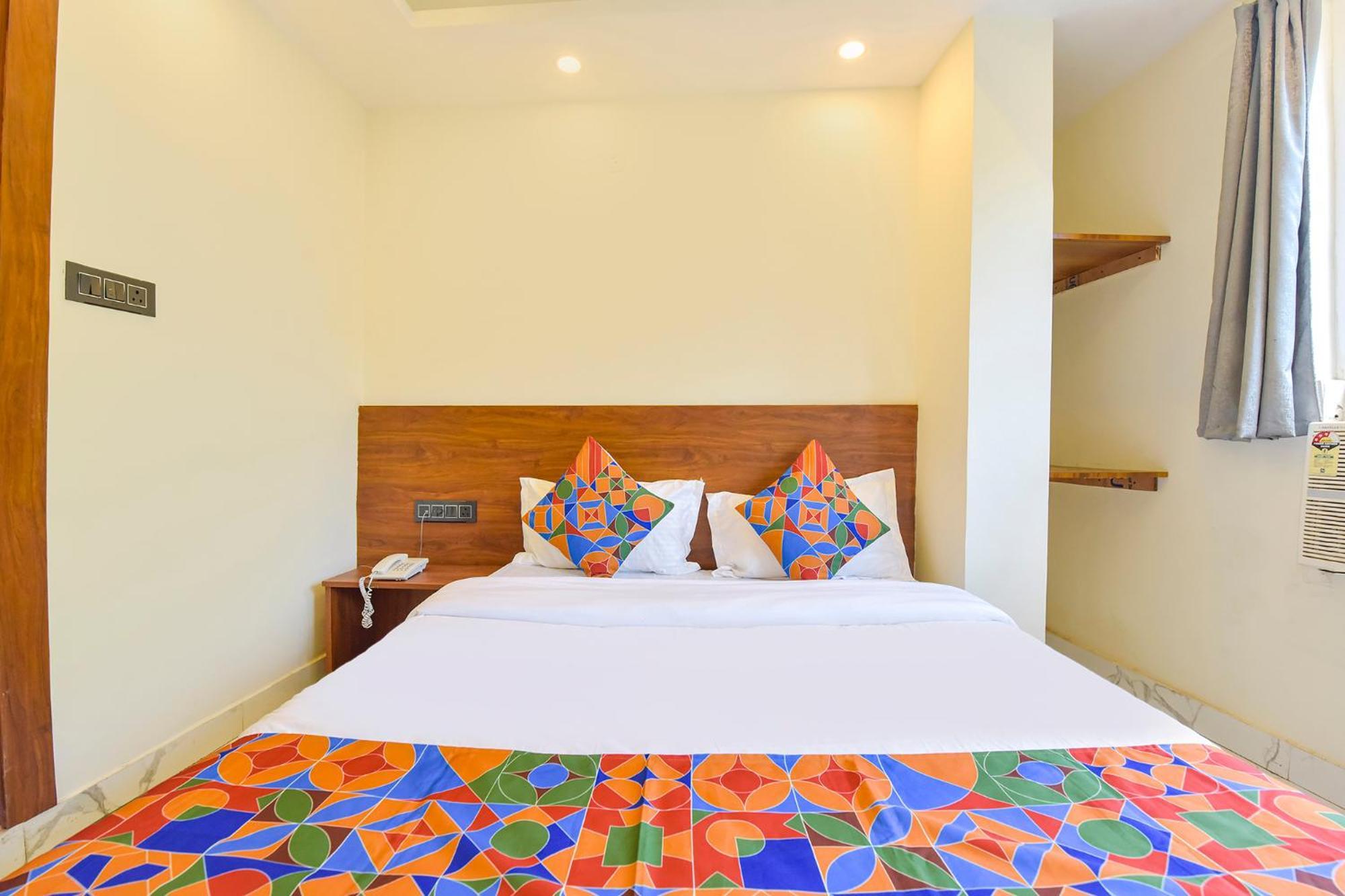 Fabhotel Uv Hotel 3*