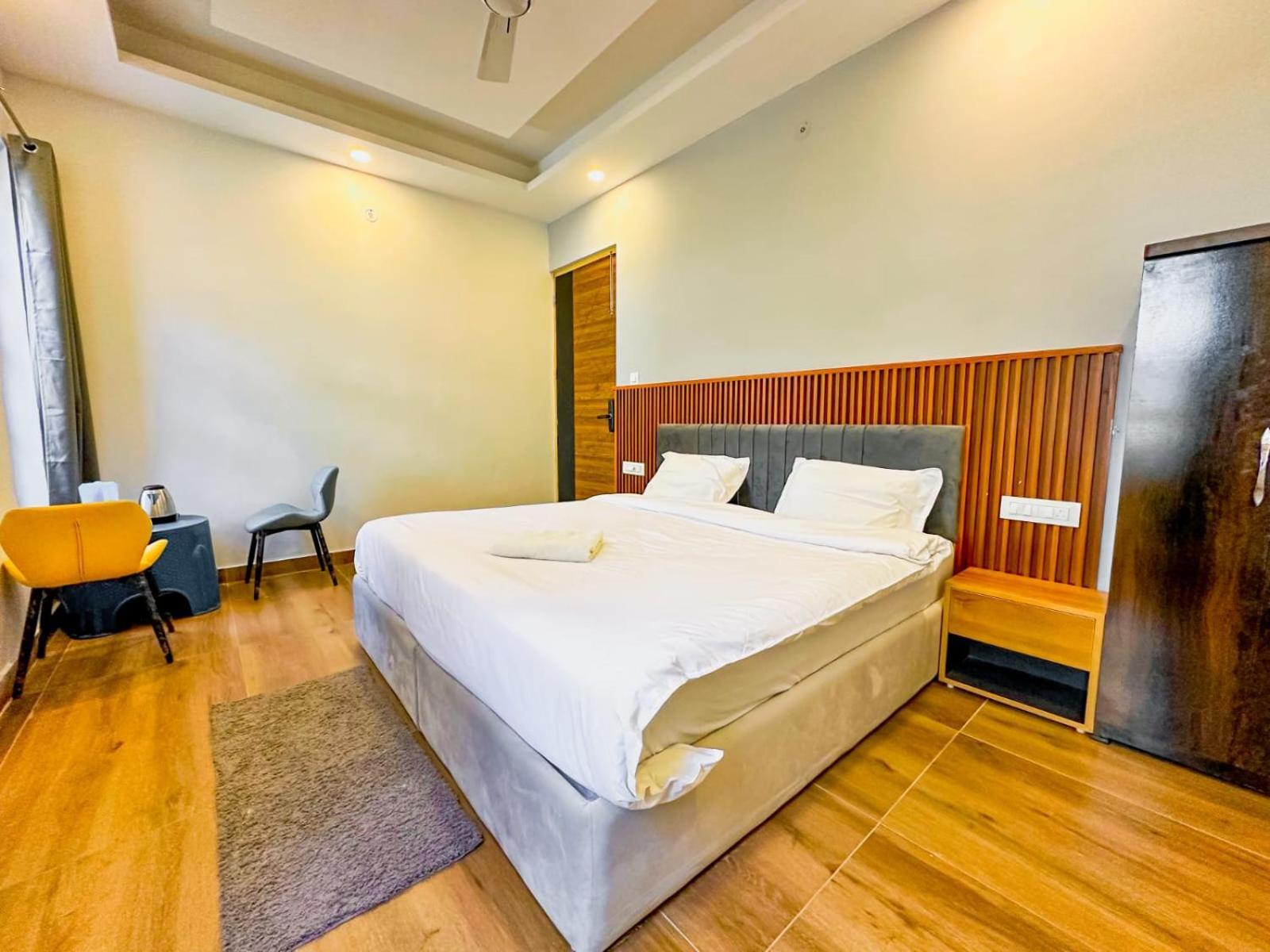 Devlok Homes Hotel Rishikesh