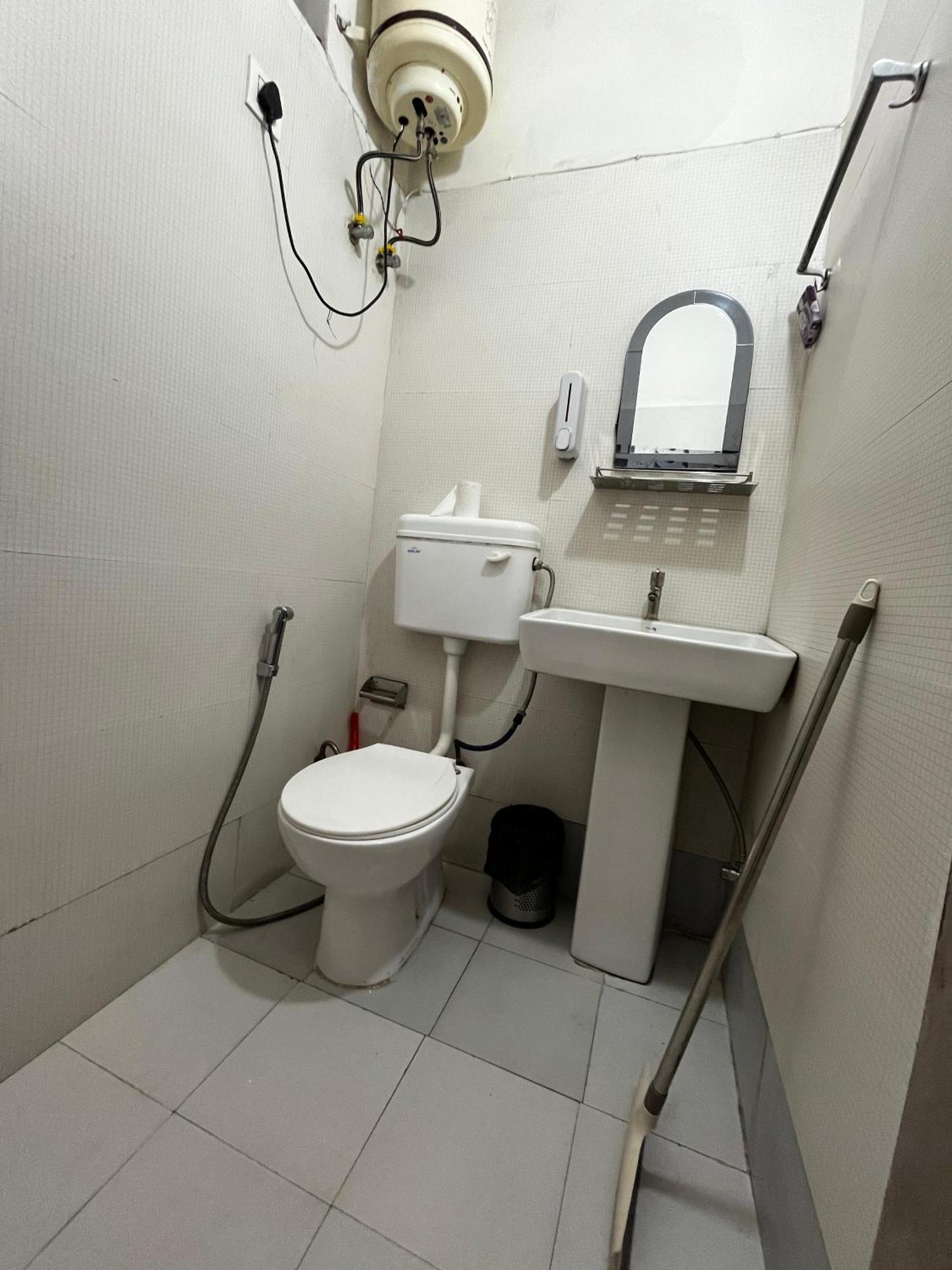 Urban Loft Hostel *
