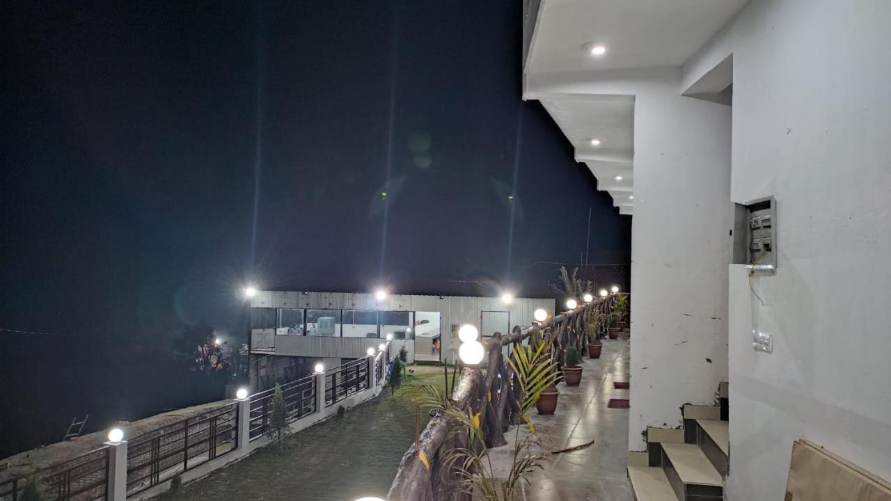 Sparkle Nanda 3* Rishikesh
