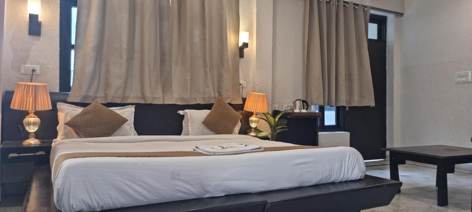 Prana Wellness By Around Hotel 3*