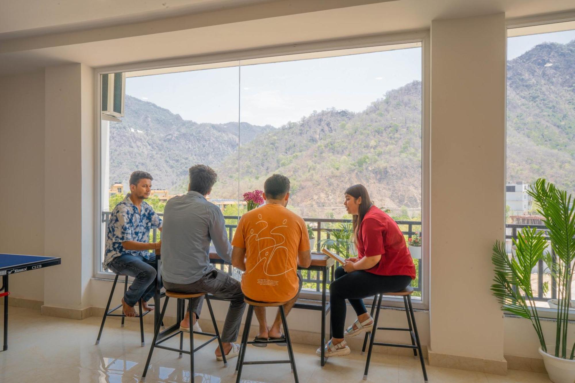 Perfectstayz Alpine Near Laxman Jhula Hotel Rishikesh