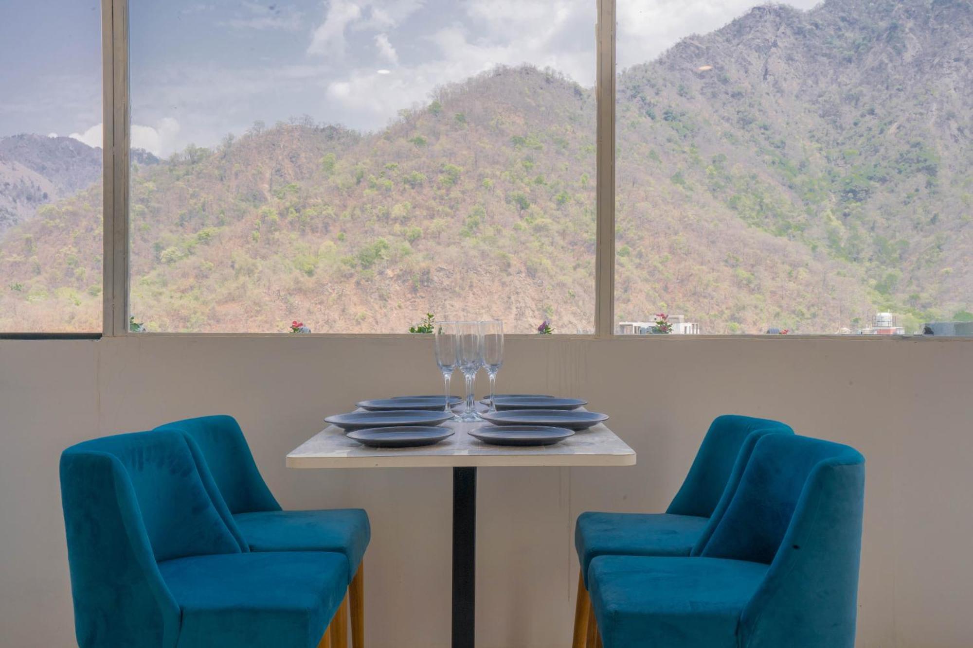 Hotel Perfectstayz Alpine Near Laxman Jhula