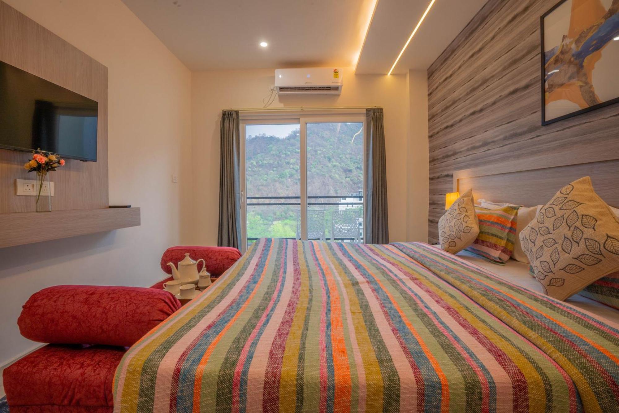 Hotel Perfectstayz Alpine Near Laxman Jhula 3*