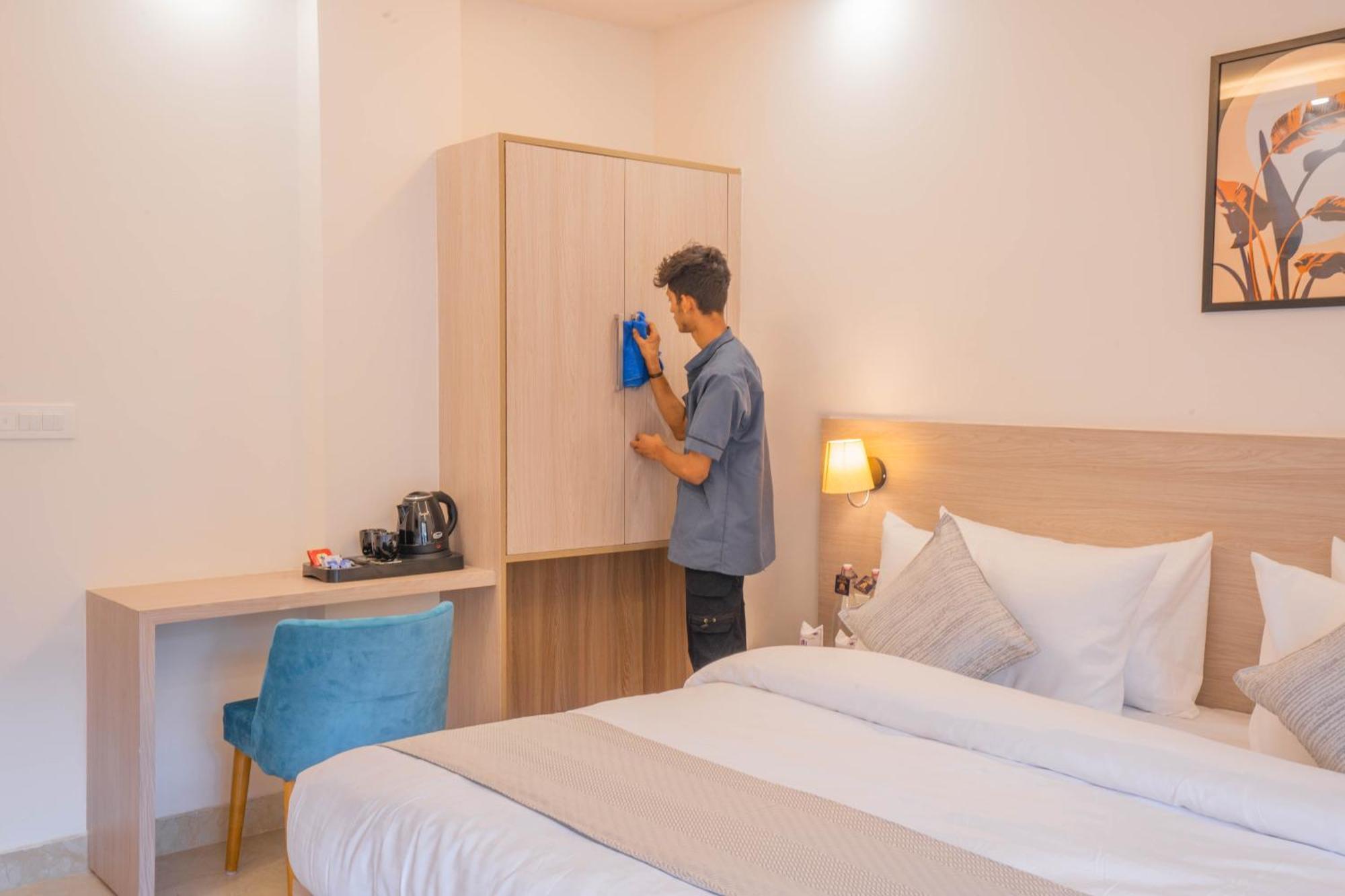 Perfectstayz Alpine Near Laxman Jhula