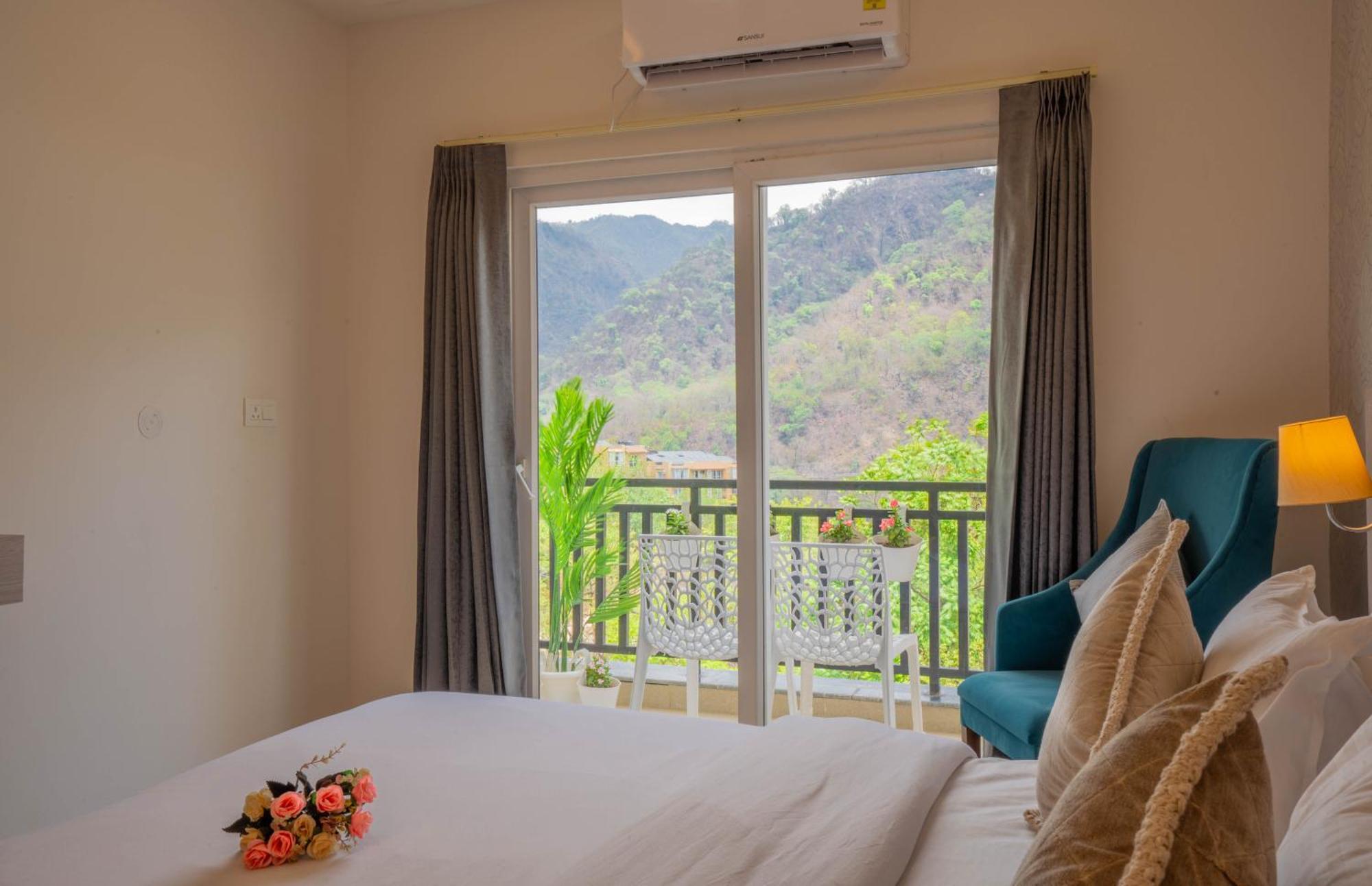 Hotel Perfectstayz Alpine Near Laxman Jhula