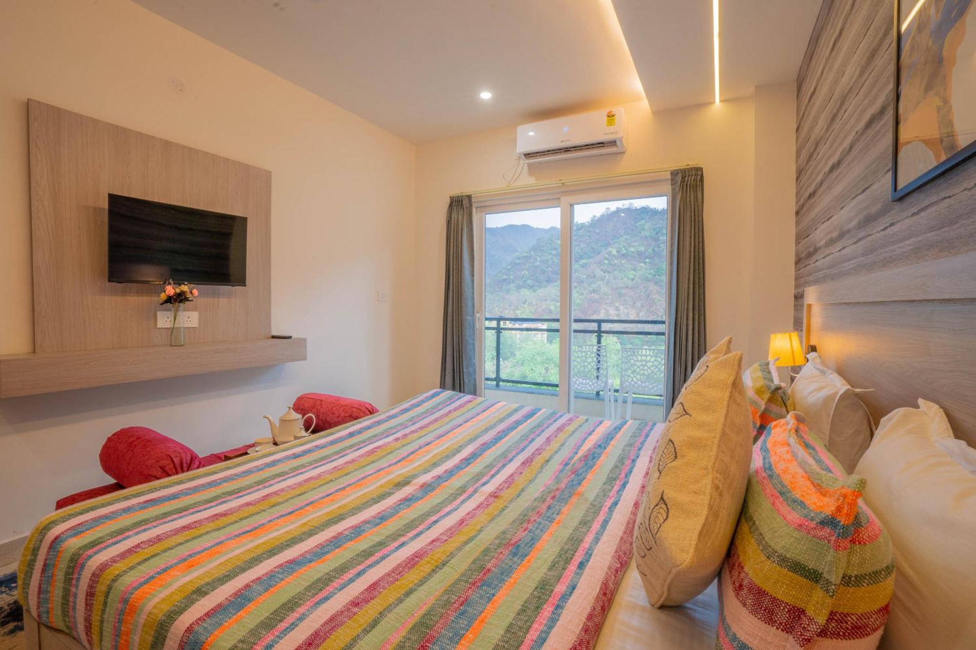 Perfectstayz Alpine Near Laxman Jhula Hotel Rishikesh