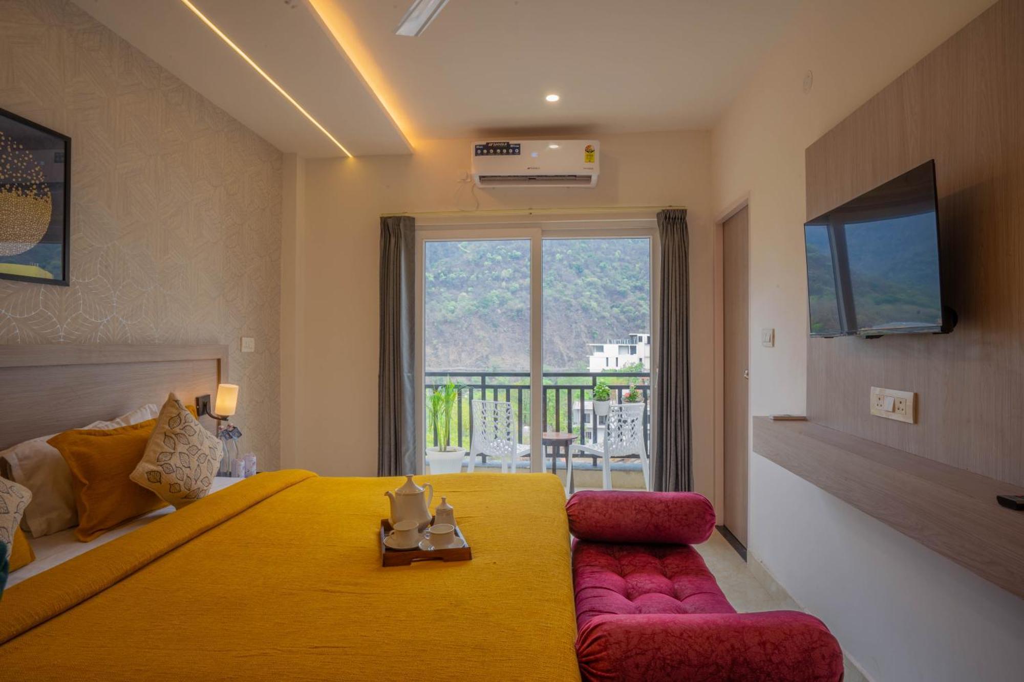 Hotel Perfectstayz Alpine Near Laxman Jhula Rishikesh