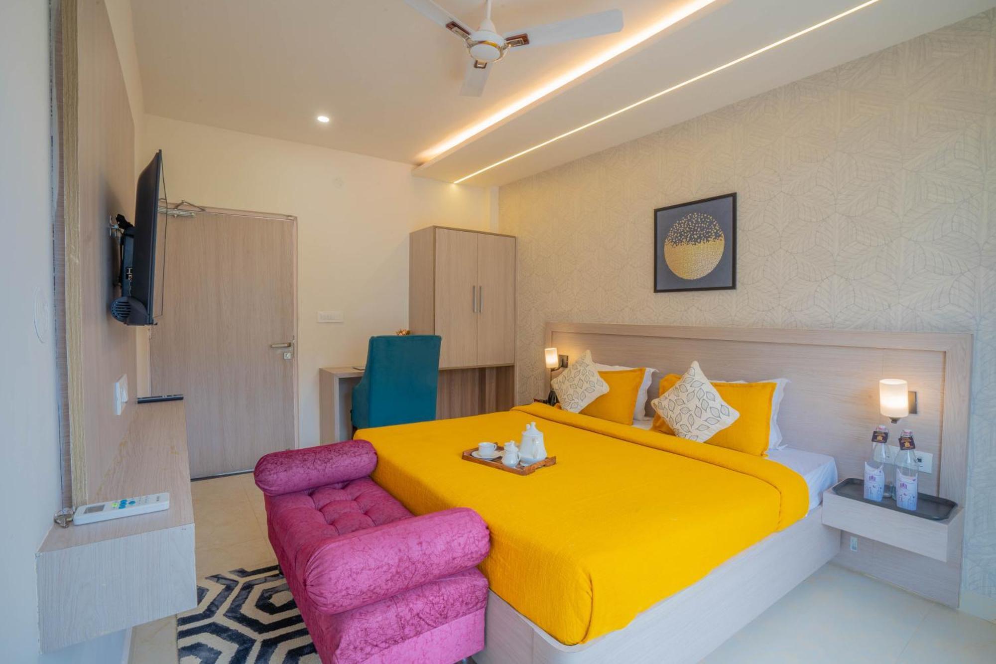 Hotel Perfectstayz Alpine Near Laxman Jhula 3*