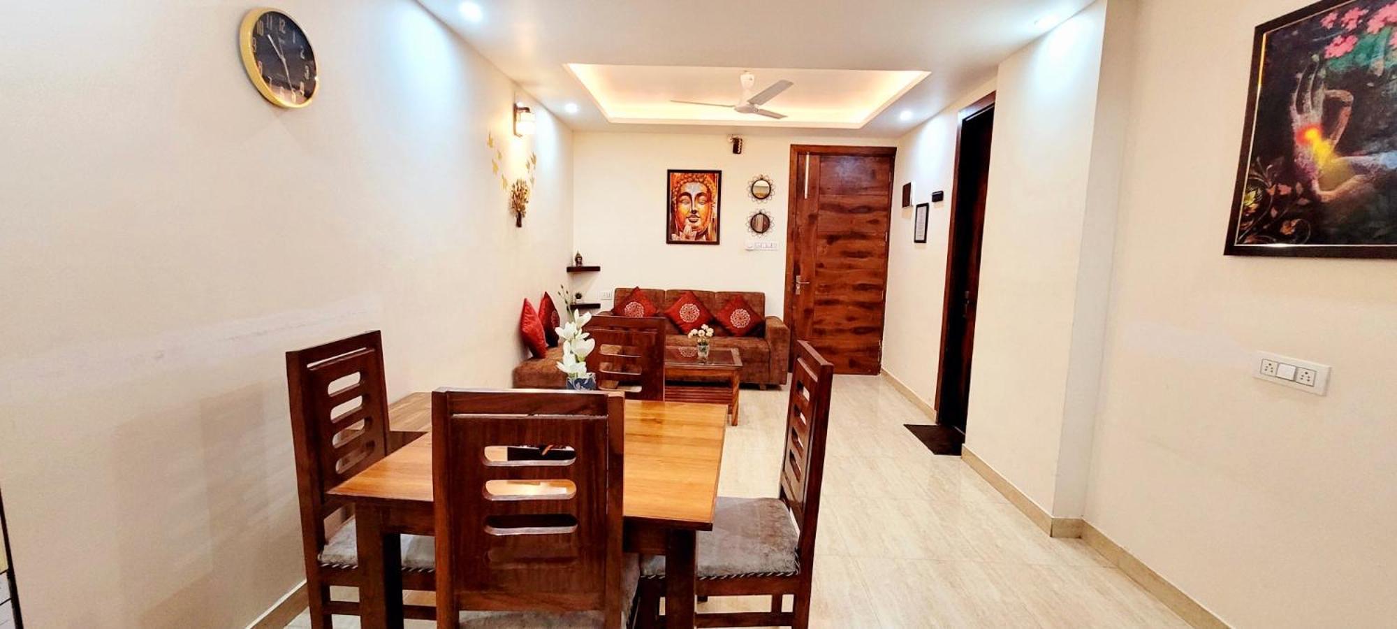 Yogvan Luxury 1bhk Tapovan Apartment Rishikesh