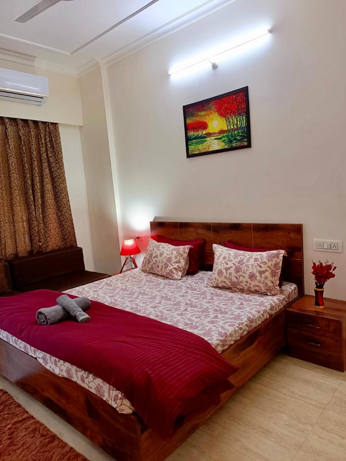 Apartment Yogvan Luxury 1bhk Tapovan *