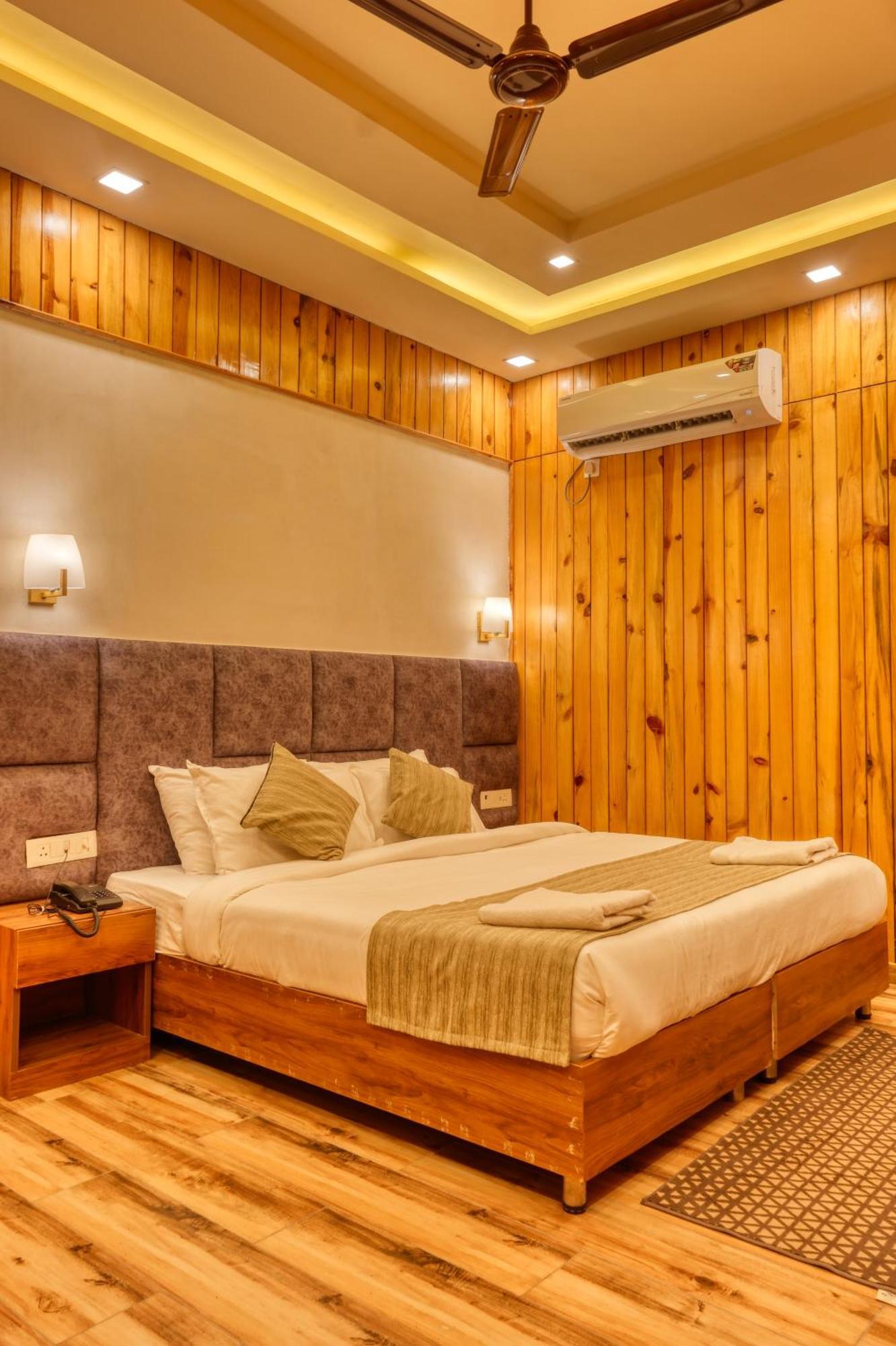 Qcent Woods Resort & Spa, Rishikesh Resort Rishikesh