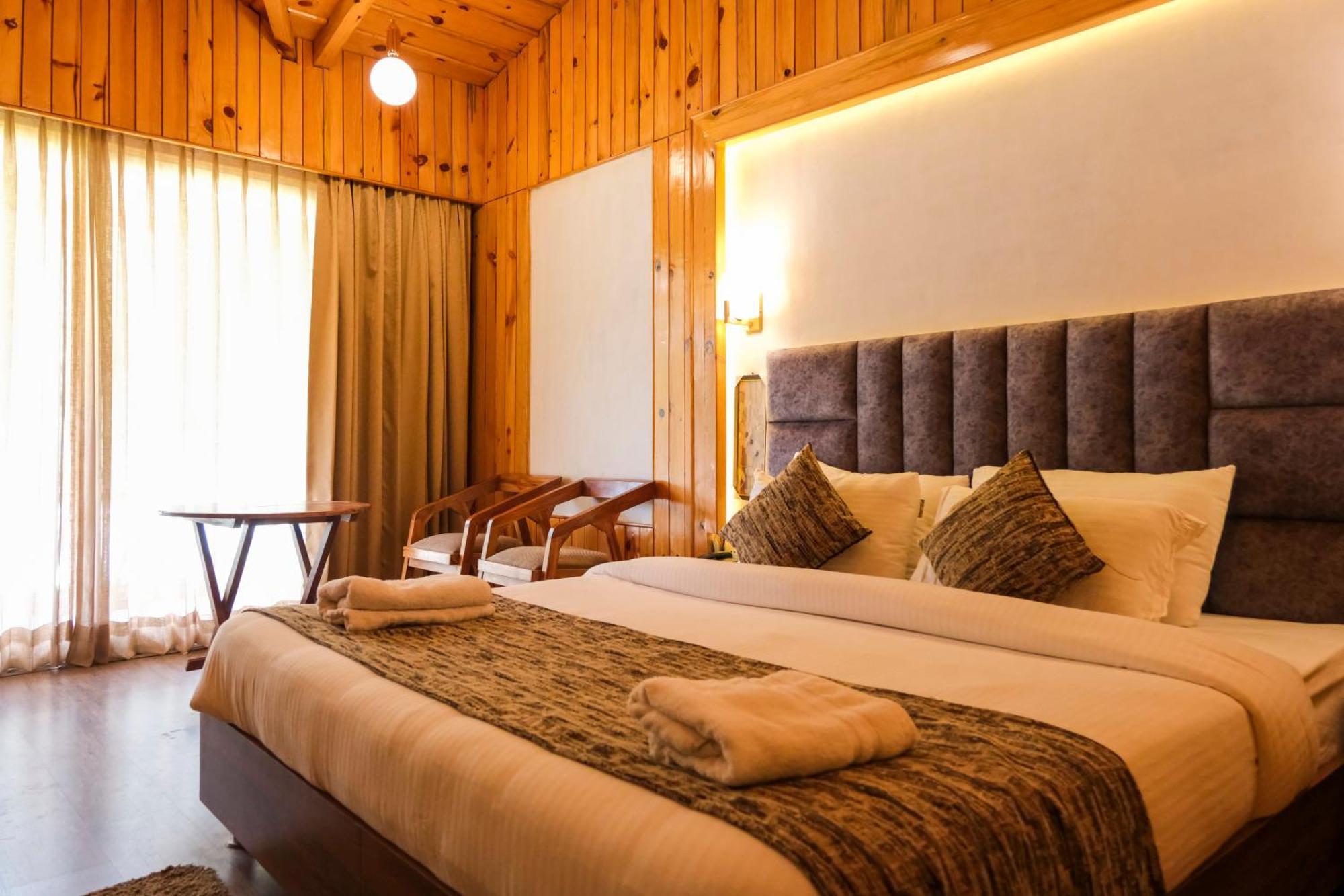 Qcent Woods Resort & Spa, Rishikesh Resort 4*