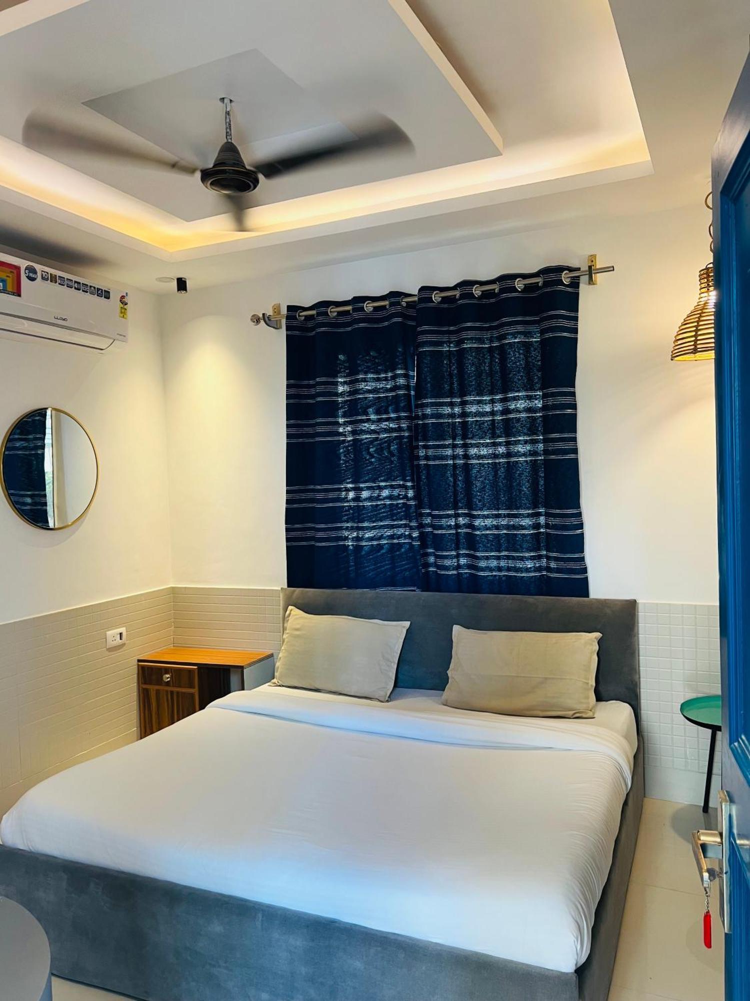 Shanti - Aesthetic With Netflix, & Ac In Upper Tapovan Rishikesh
