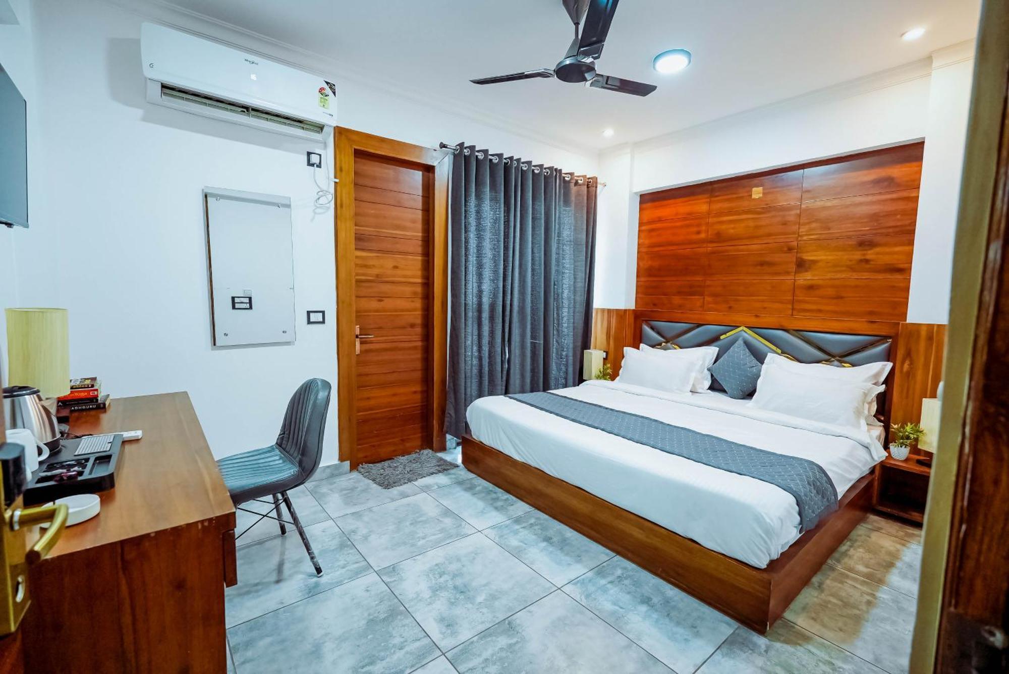 Hotel The Tapovan Hills 3*