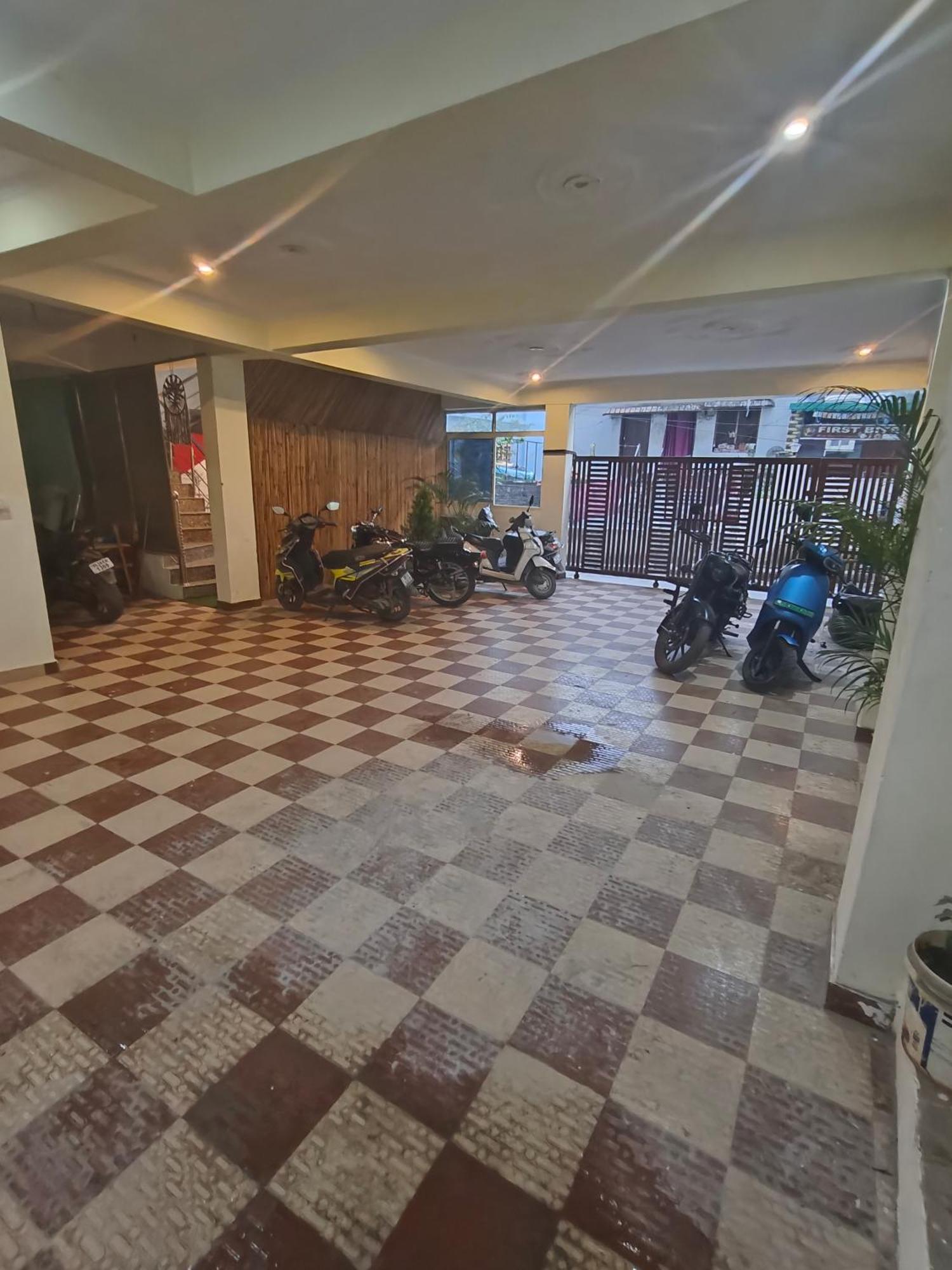 Mild Life Hostel *