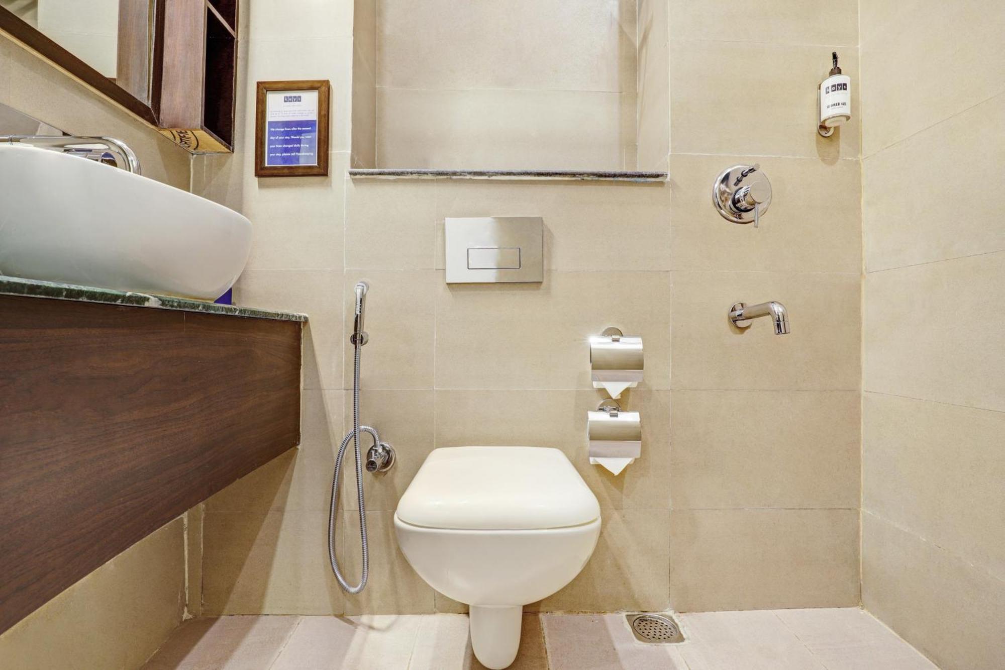 One Earth Heart Hotel 4*
