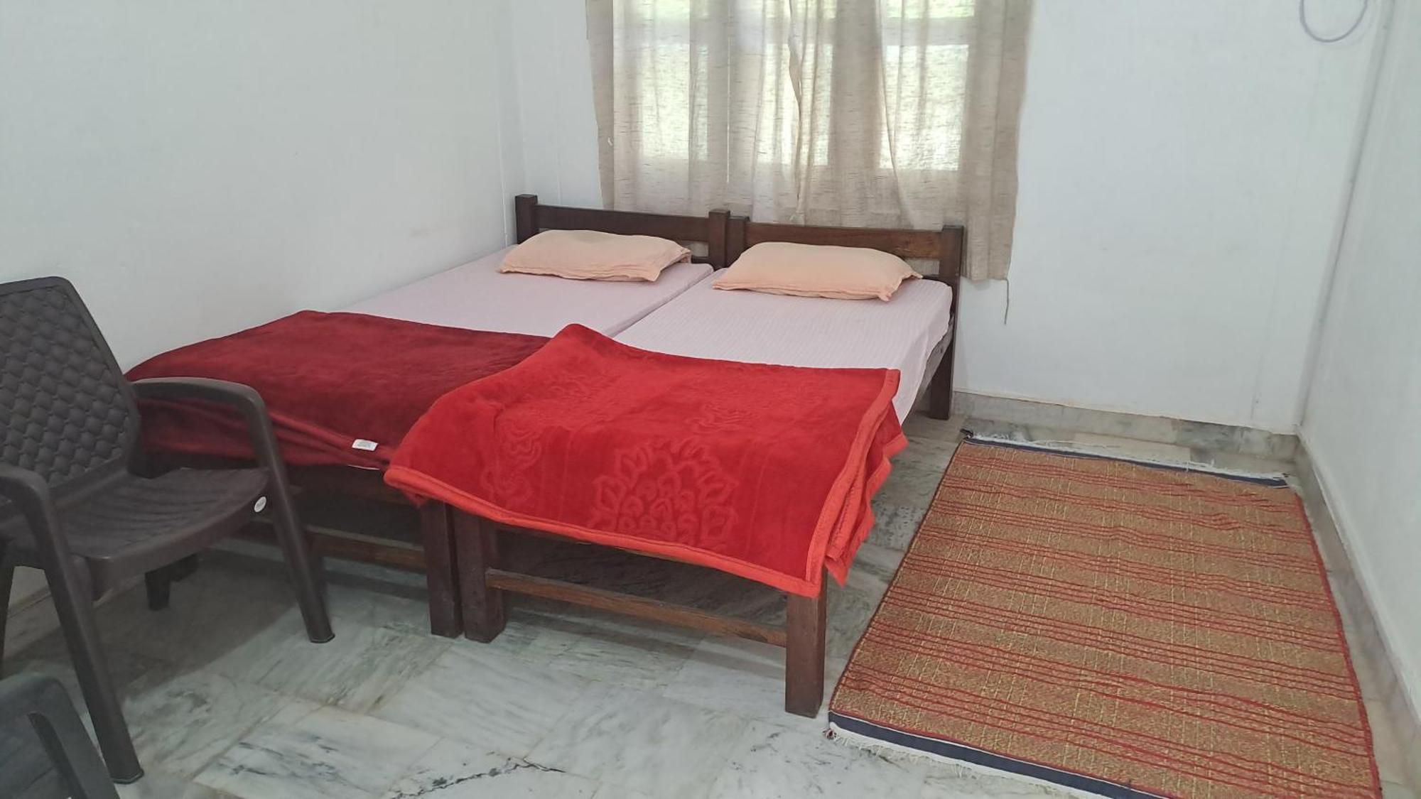 Swami Samarpan Ashram Rishikesh