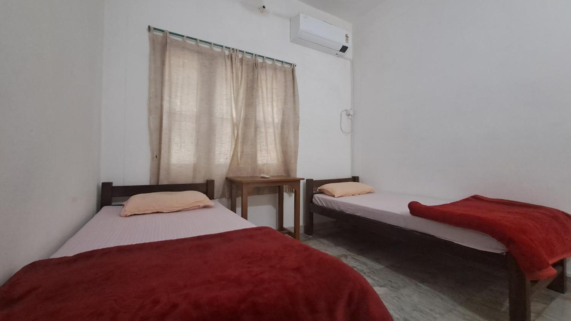 Swami Samarpan Ashram * Rishikesh