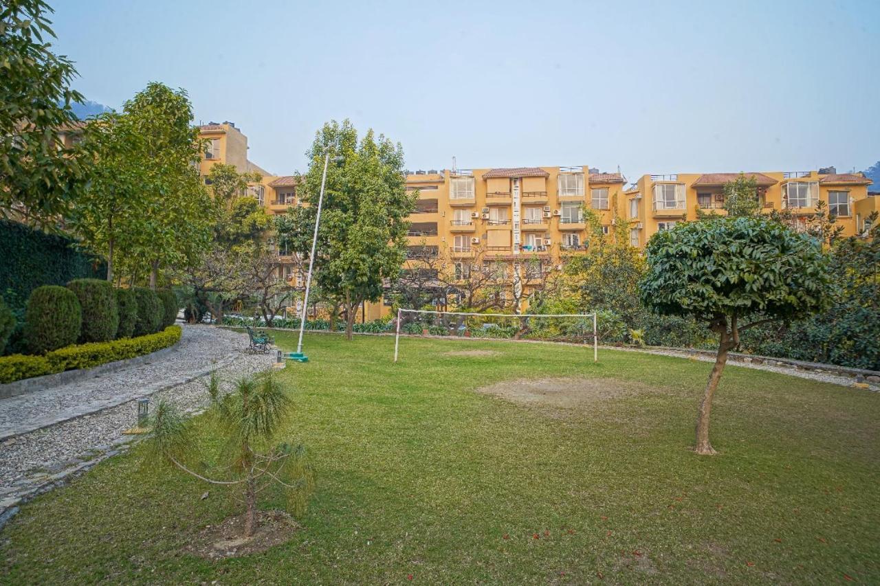 Luxury Aloha Apartments, *