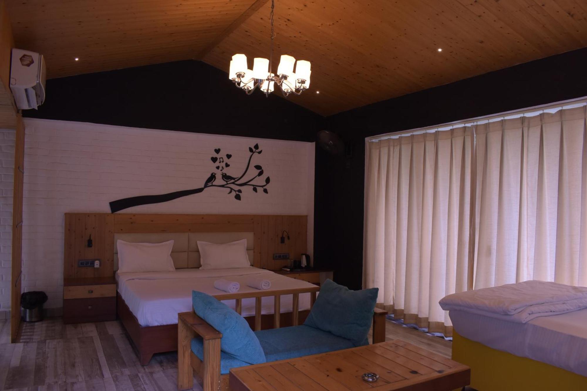 Hostel Julley Commune *