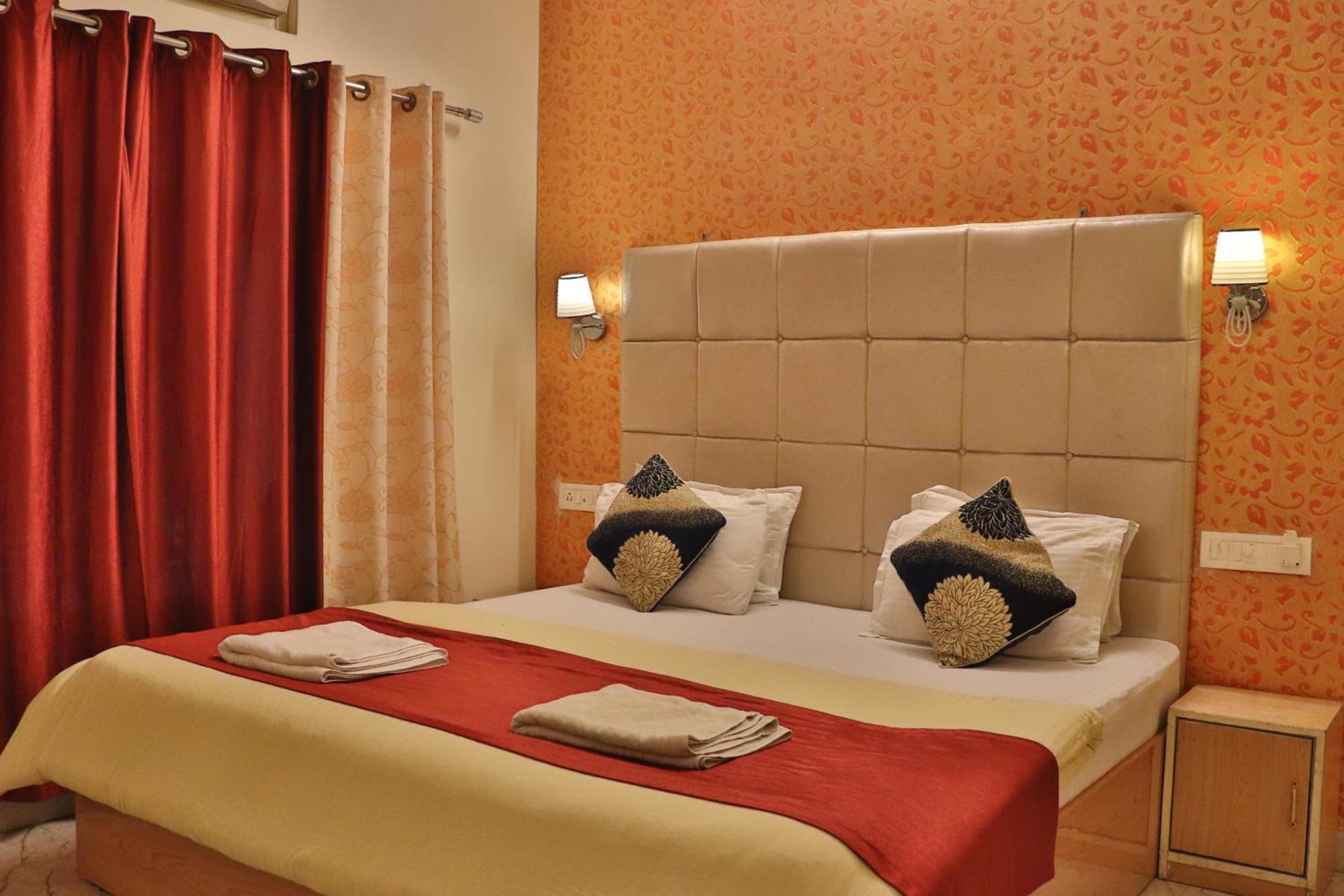 Hostel Shiv Shakti *