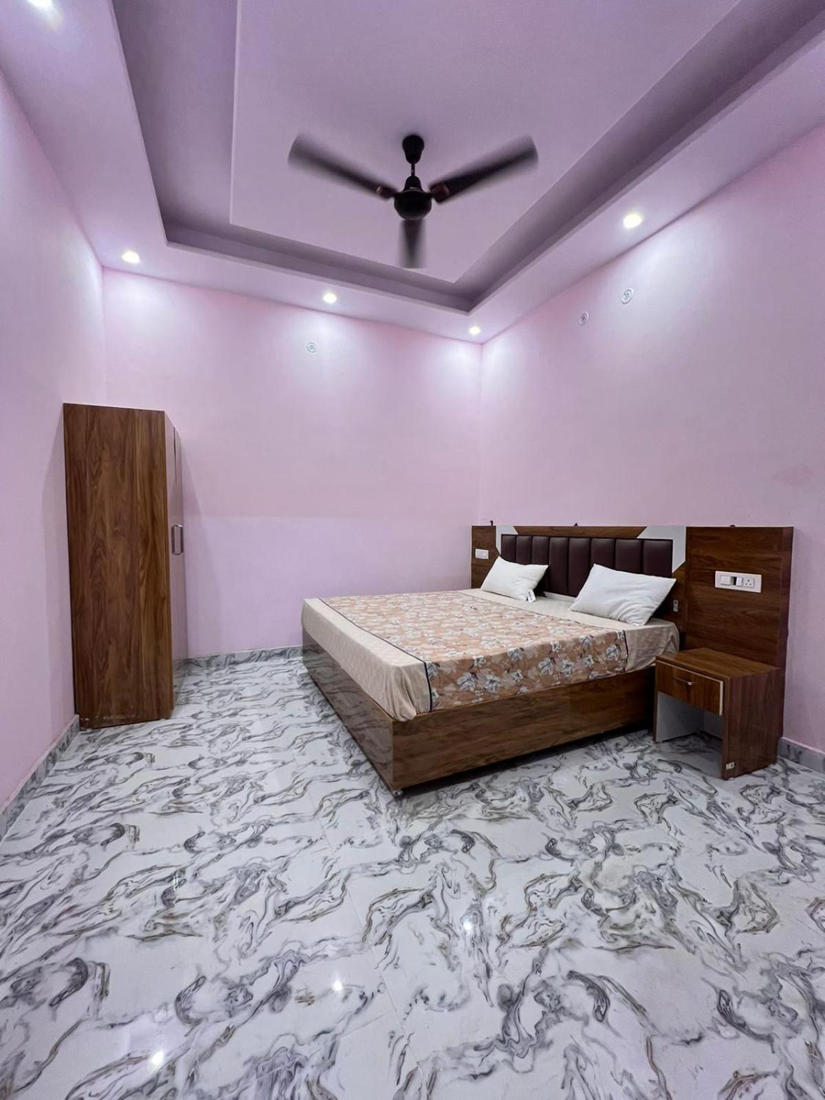 Guest house Raghukul Rishikesh