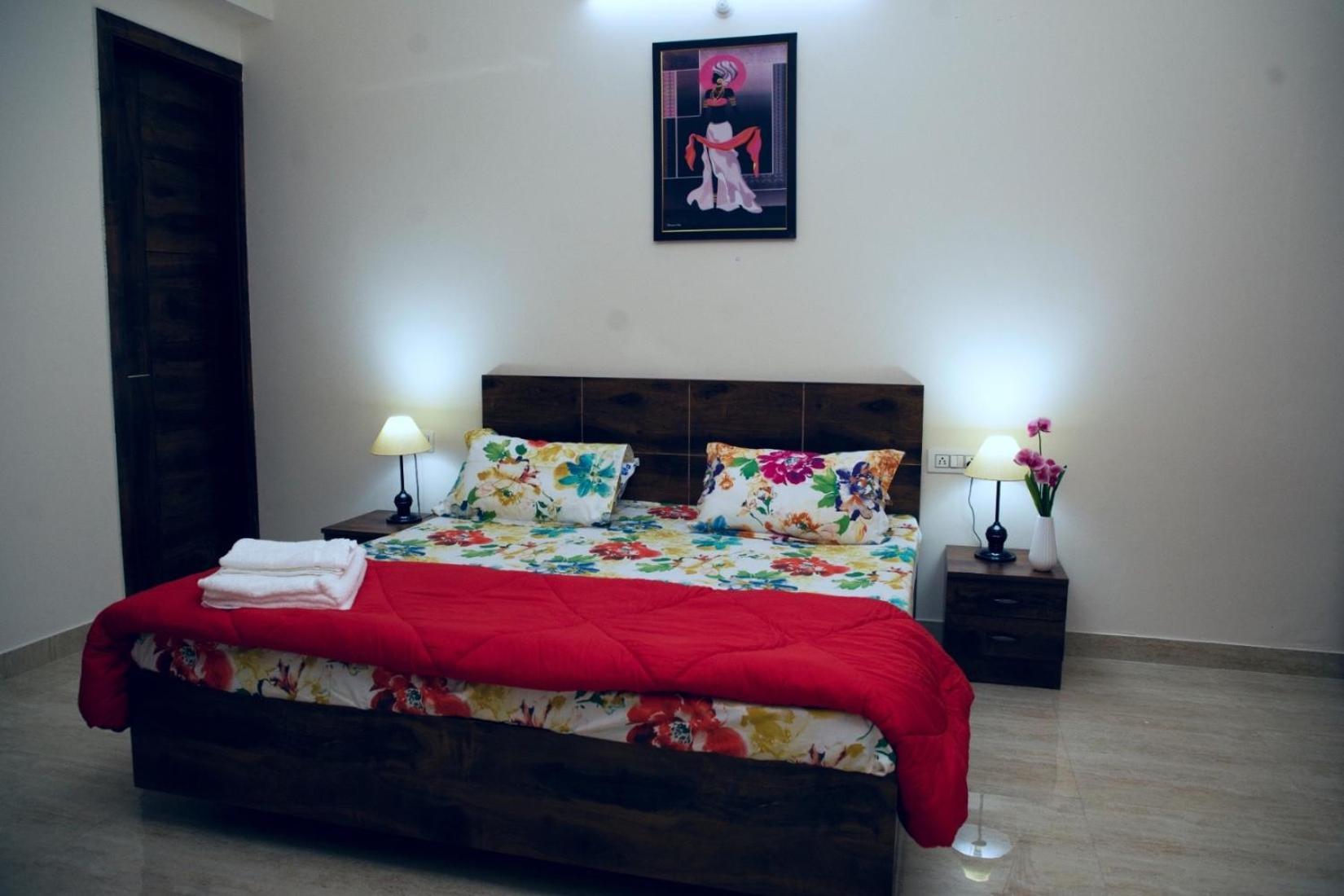 Yogvan Luxury 1bhk Tapovan *