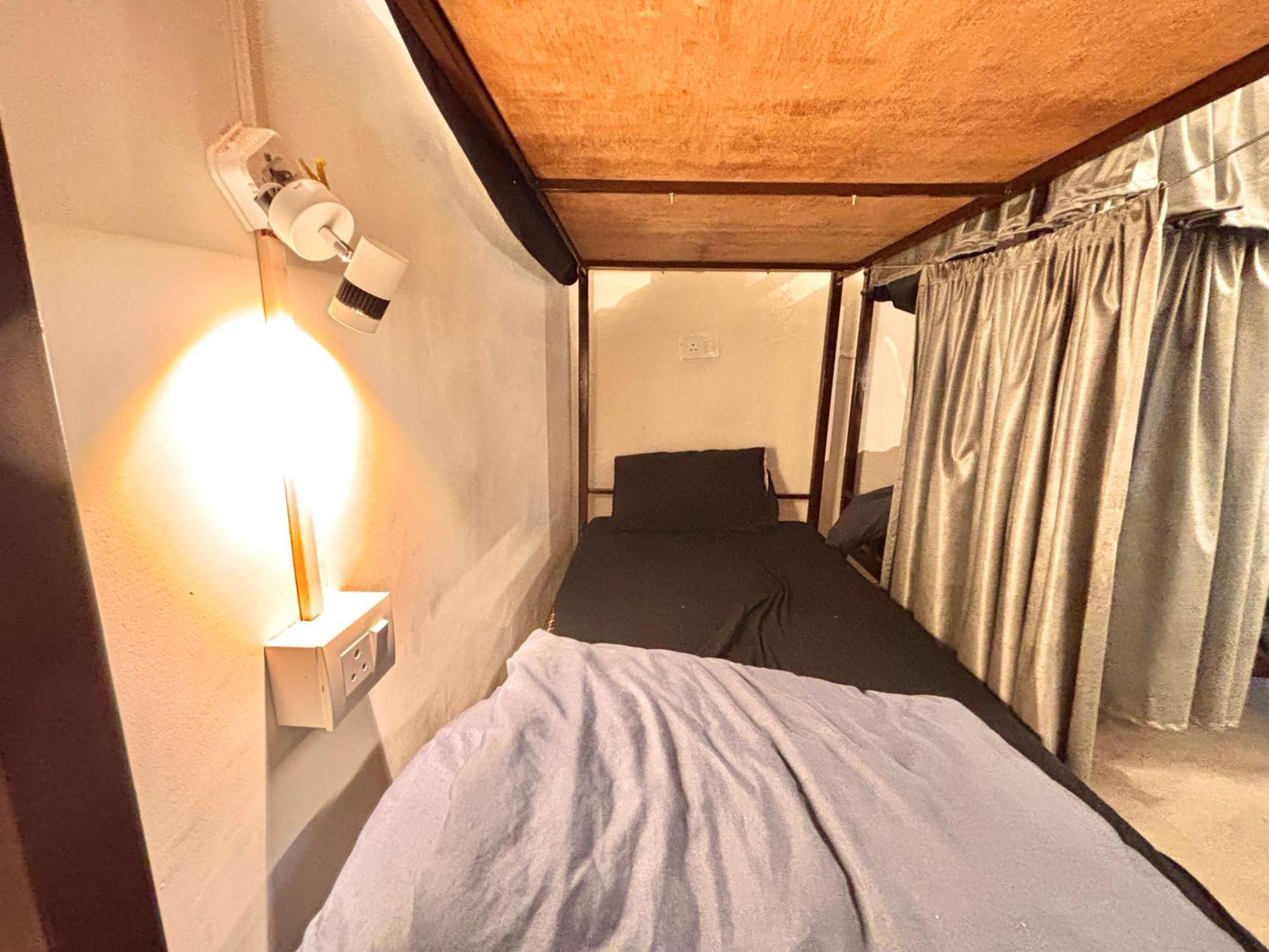Sailani Lostels Hostel *