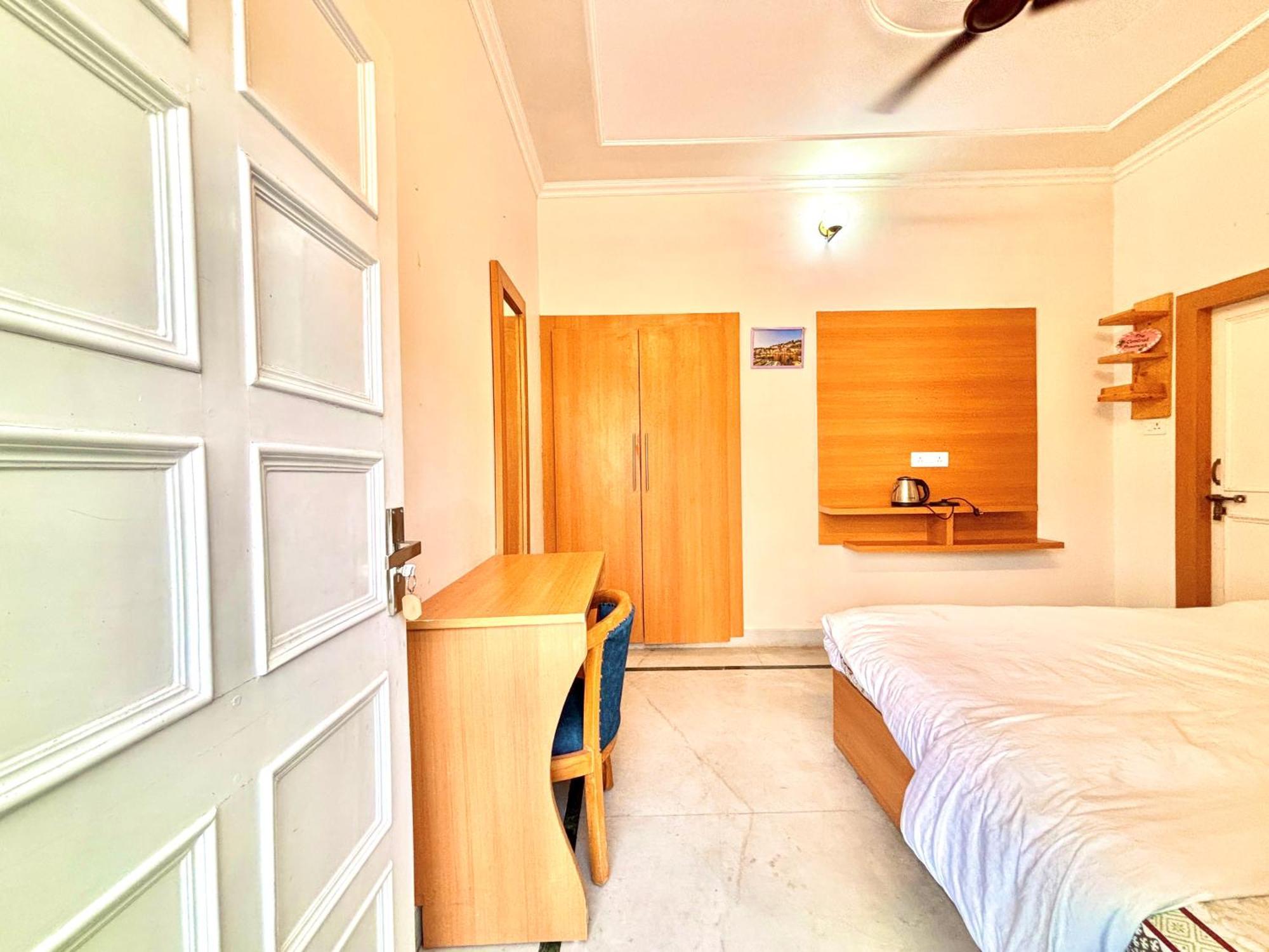 Hostel Sailani Lostels
