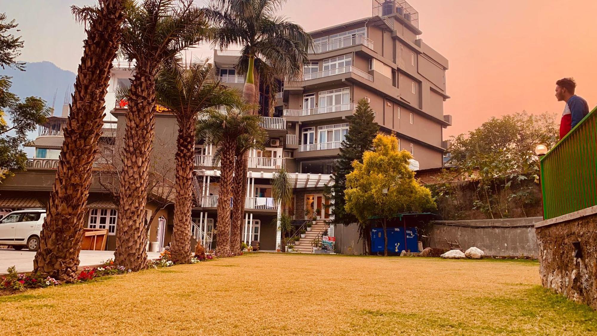 Sailani Lostels Hostel *