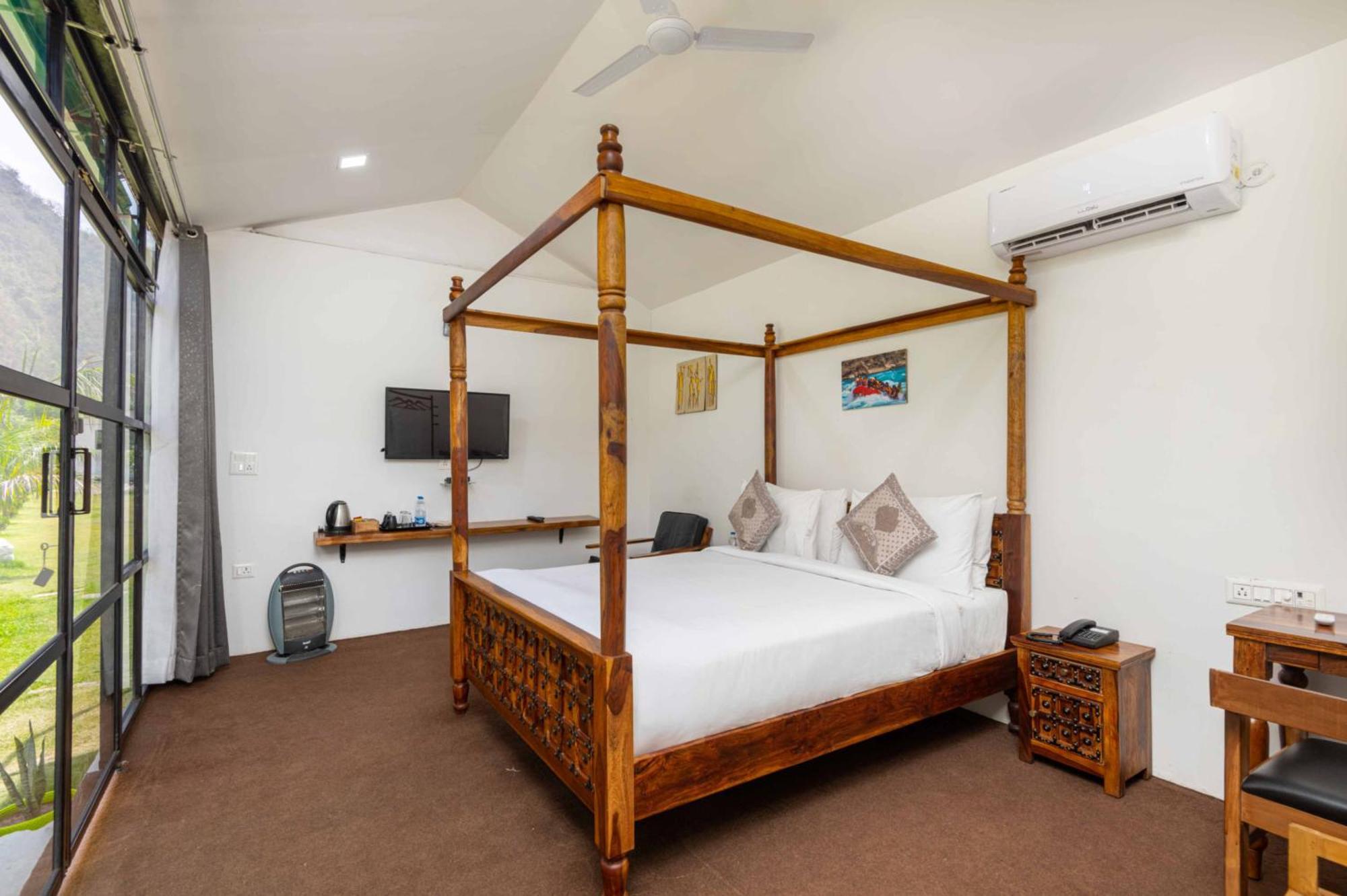 The Ayali Riverside Hotel Rishikesh