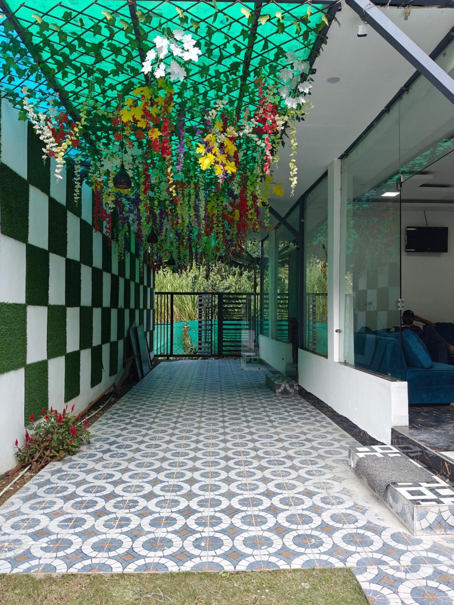 Resort Delhi 34 Rishikesh