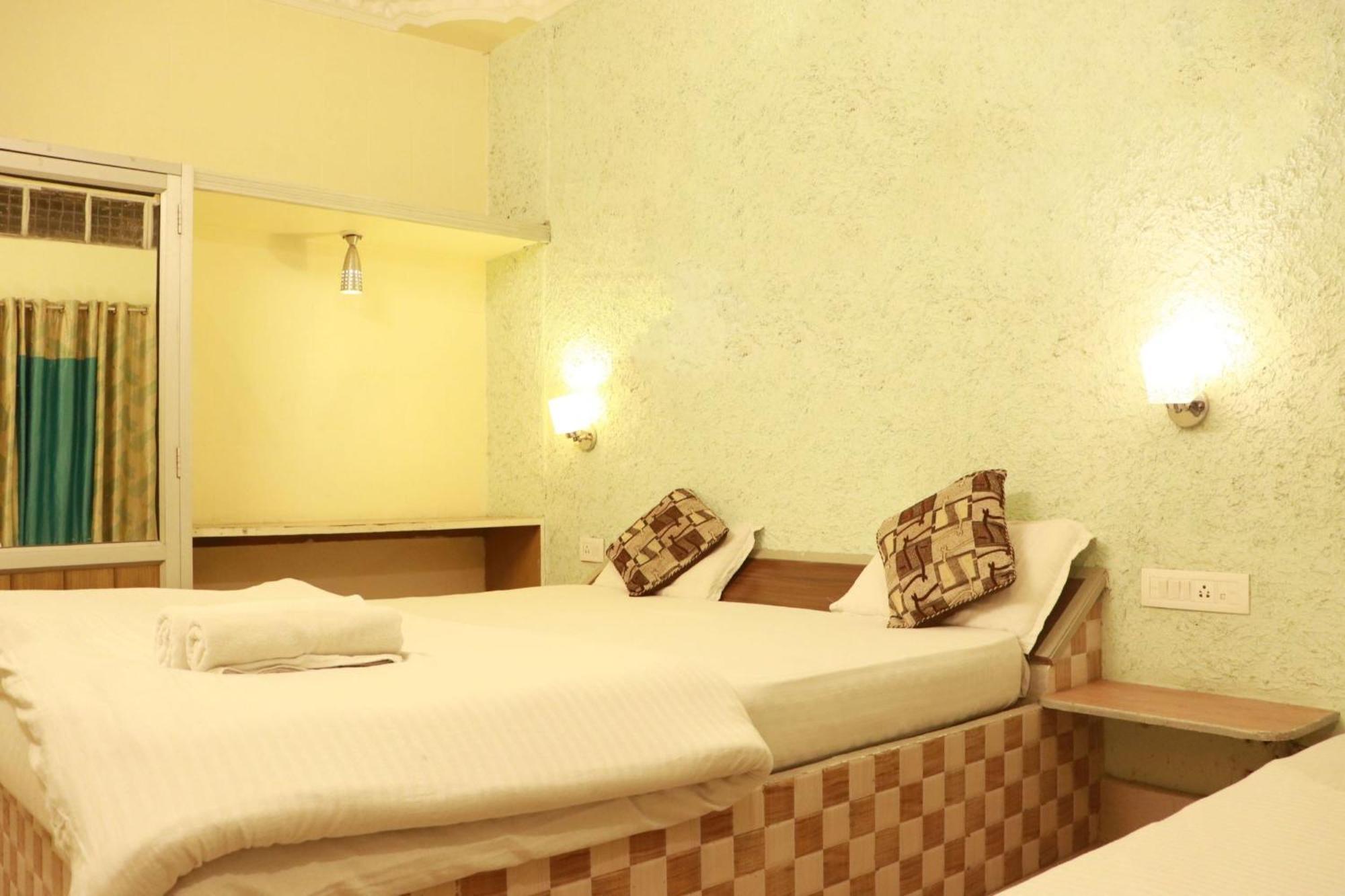 Shiv Shakti Hostel