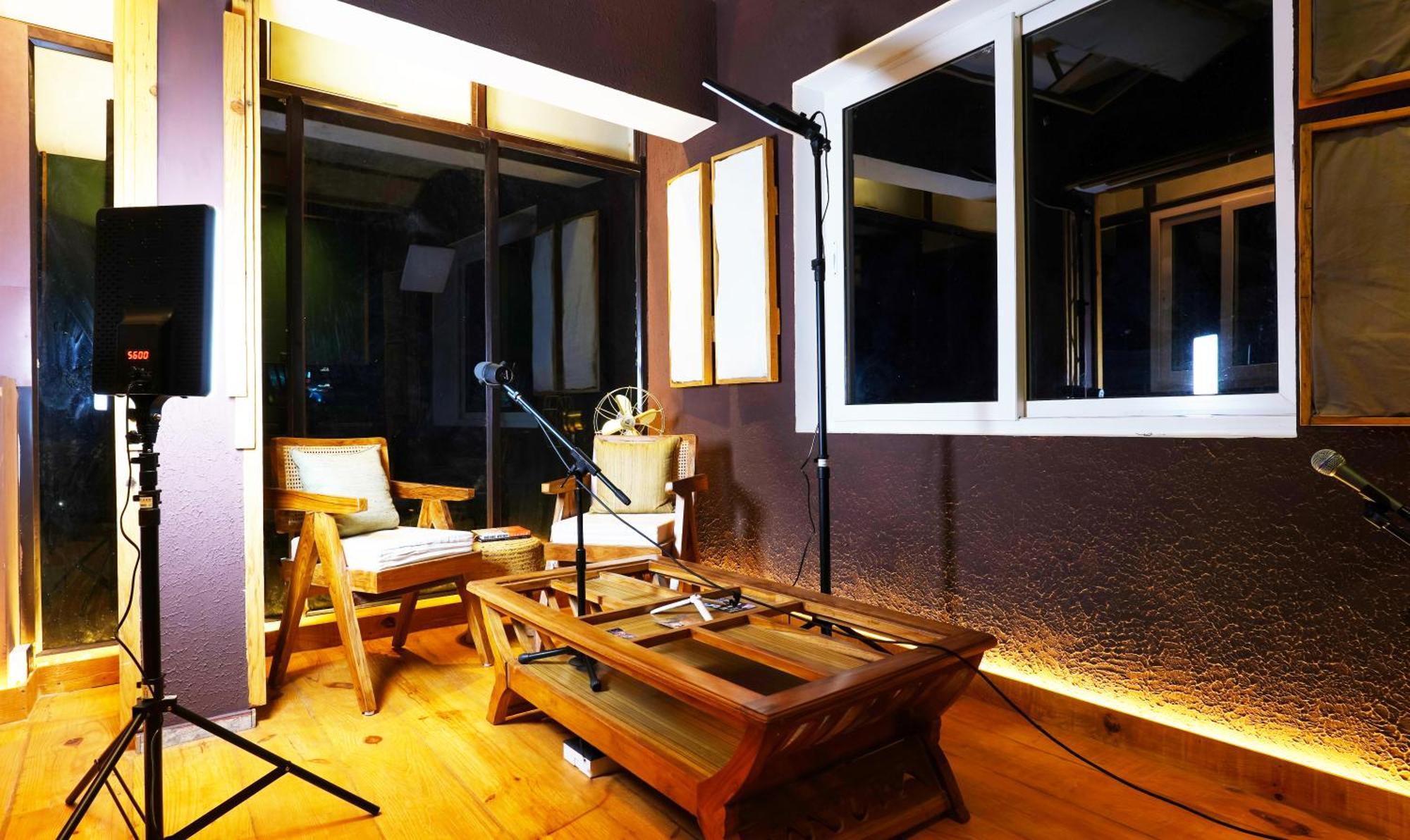Hotel Aavya Wellness Retreat Center