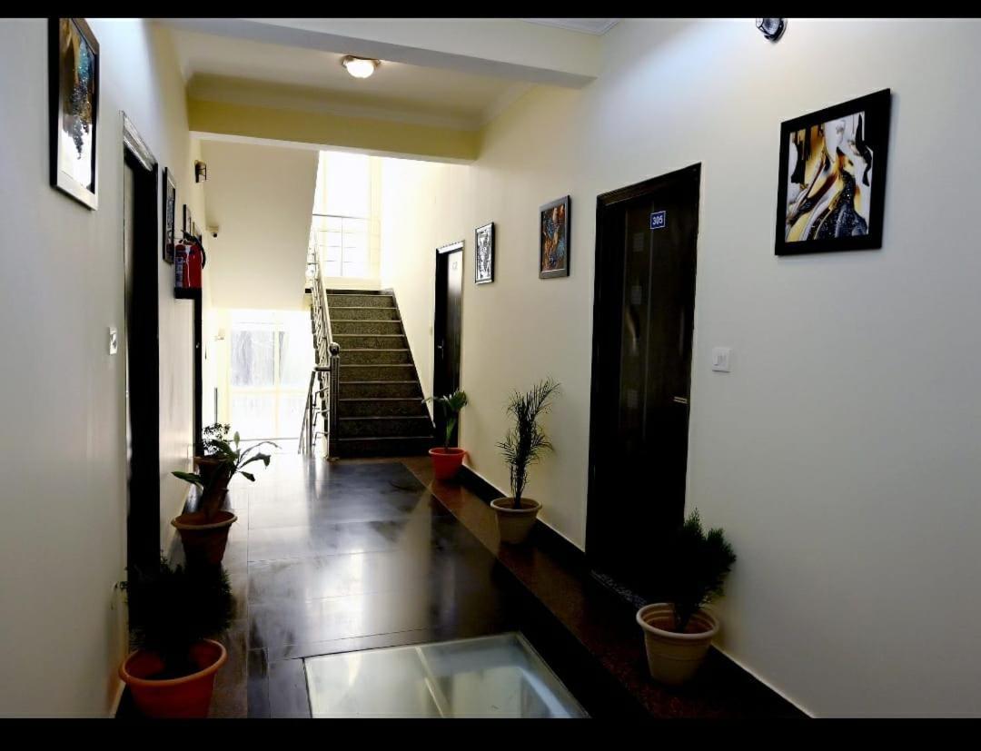Play V3 Hotel