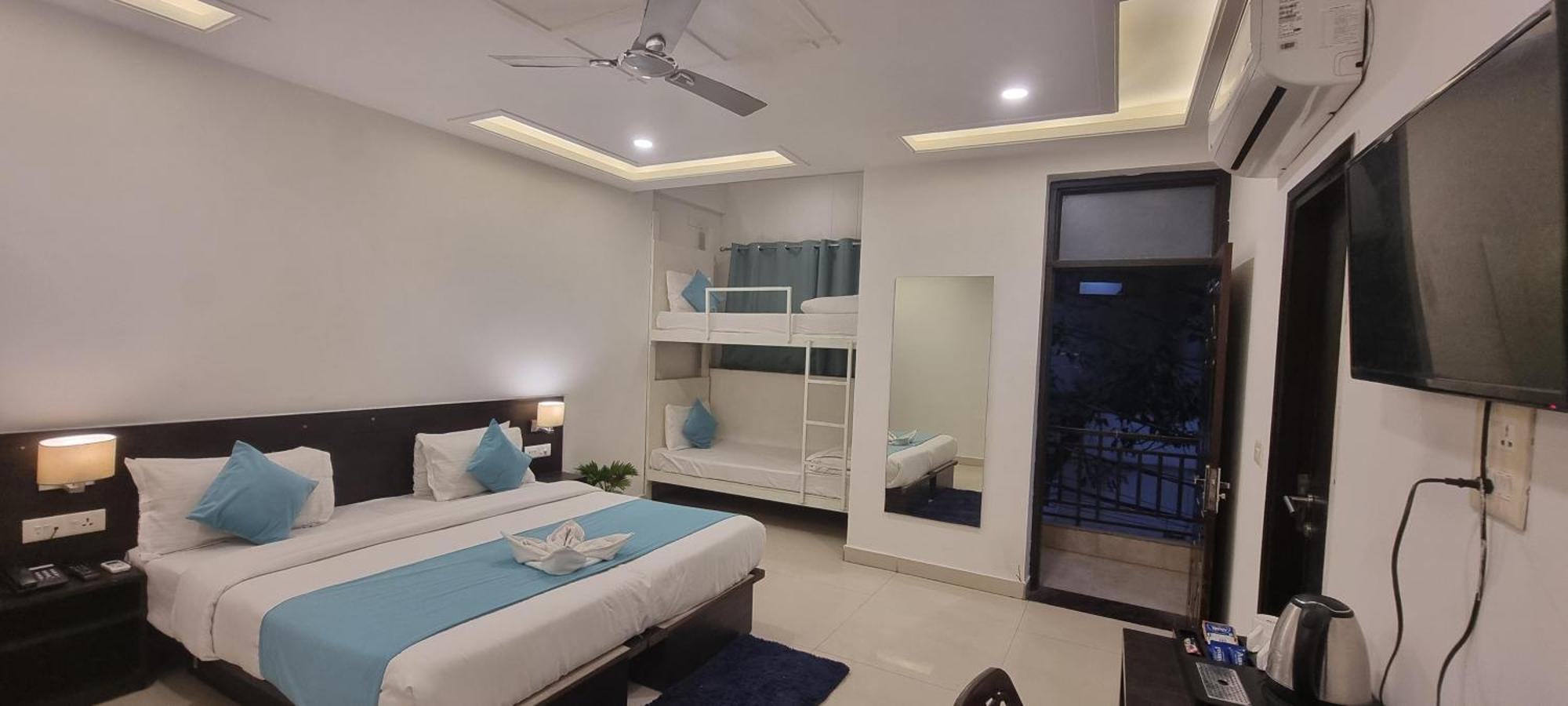 Hotel Rising Hills By Around Rishikesh