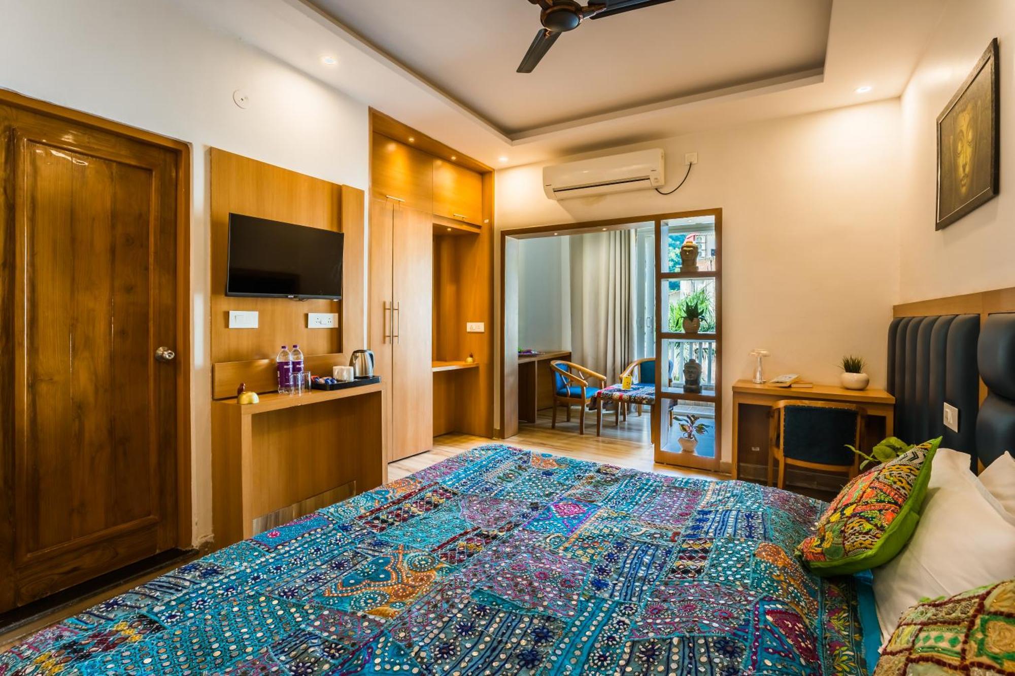 Hotel Tripli Ayushman Retreat Rishikesh