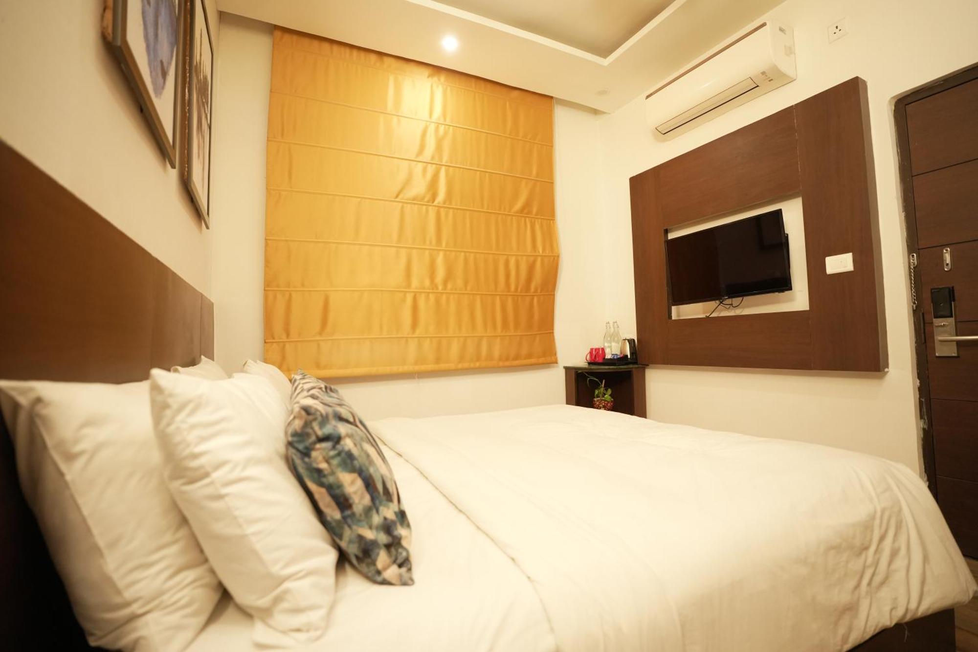 Hotel One Earth Heart 4*