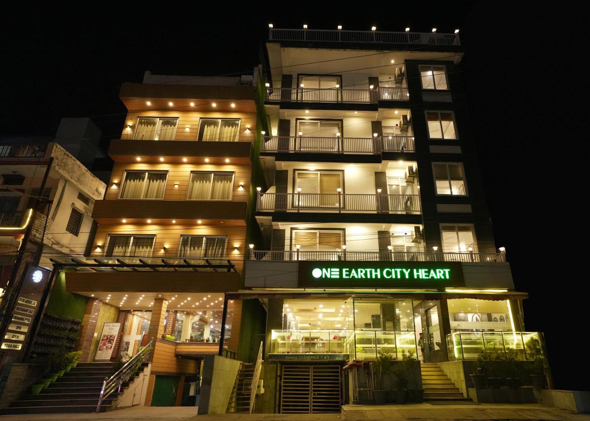 One Earth Heart Hotel 4*